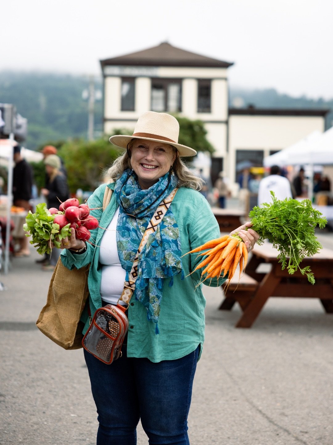 Spring has barely sprung, but we&rsquo;ve got your summer events scheduled. ✅

Swipe to see all the fun stuff we&rsquo;ve got planned for our seasonal Point Reyes Farmers Market! Tag whoever you think is gonna win the corn shucking contest.