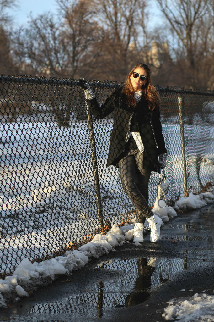 Vanessa-Santos-La-Vida-Glamour-Winter-Style-Central-Park.jpg