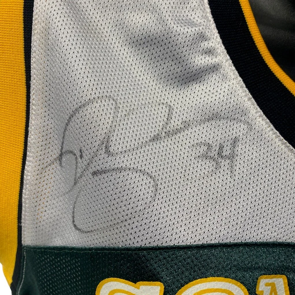 Autographed Seattle Sonics Ray Allen Jersey (Kids Medium) — Mercer Island  Thrift Shop