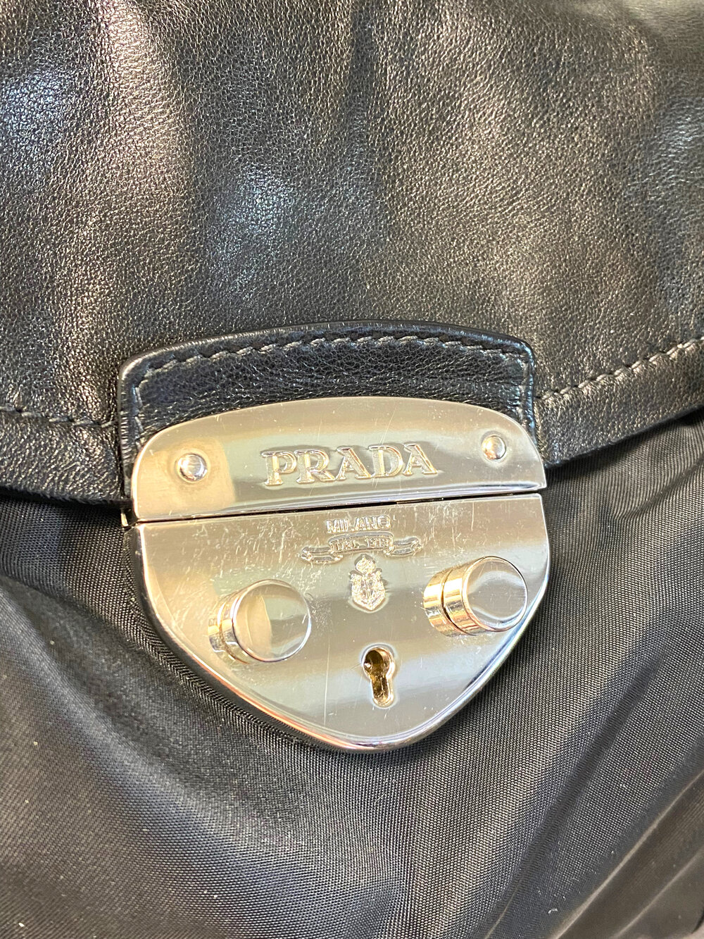 PRADA turn lock pochette BT1020 Shoulder Bag Japan ookura