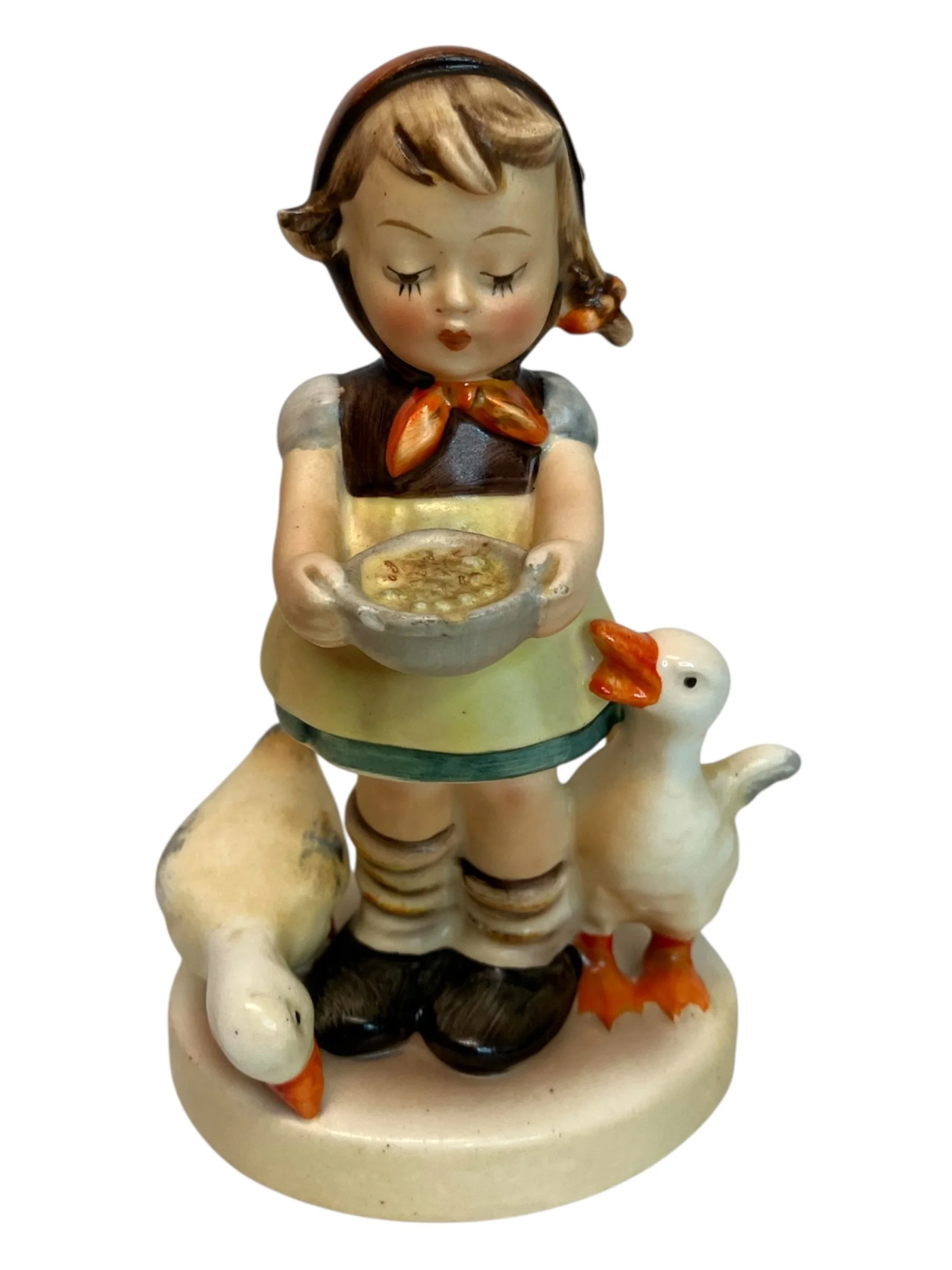 1962 Royal Doulton Ladies Figurine Fair Lady HN2832, Retired