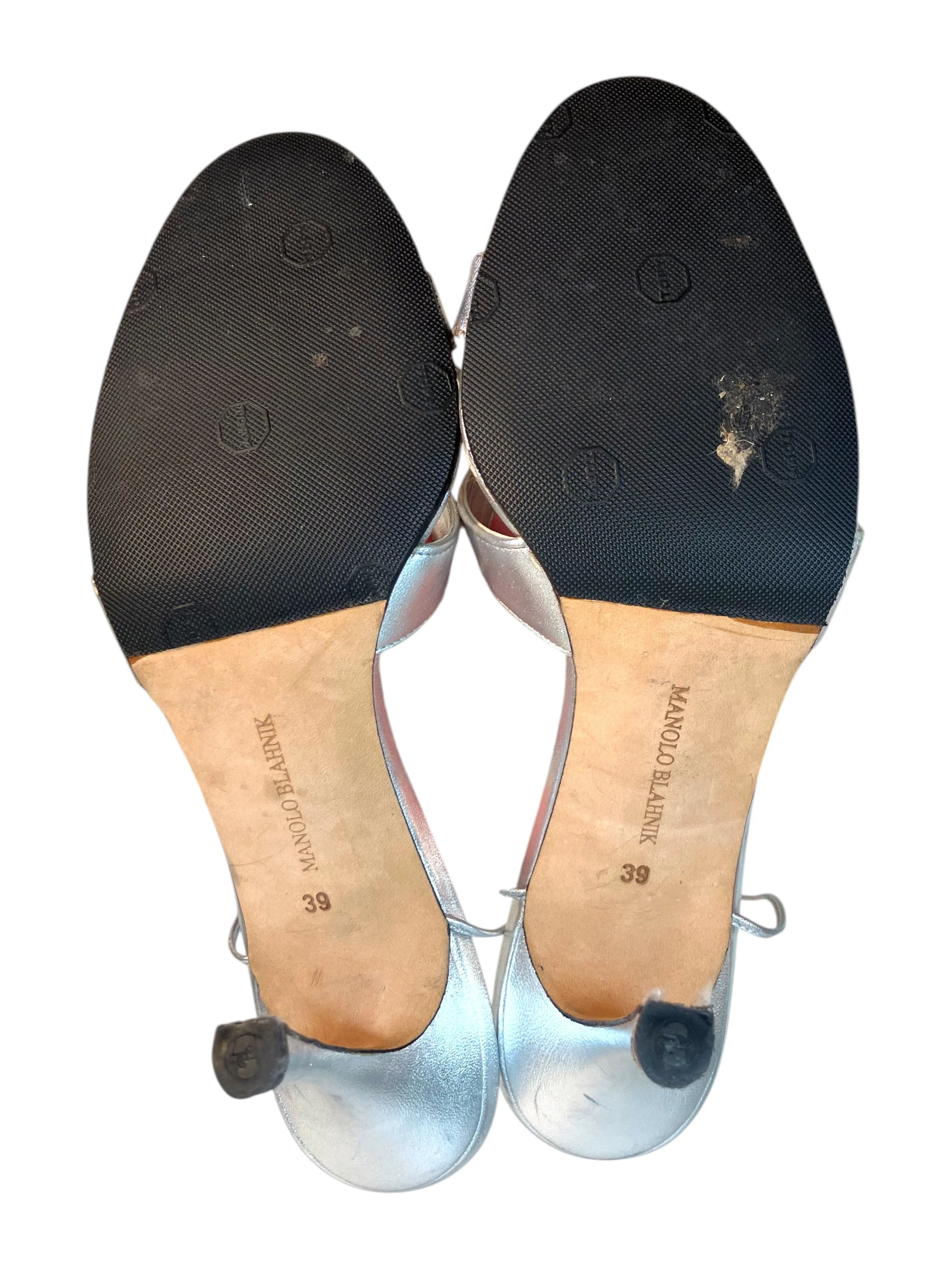 MANOLO BLAHNIK Silver Tie-up Heels, Women's Size 39 (US 8.5