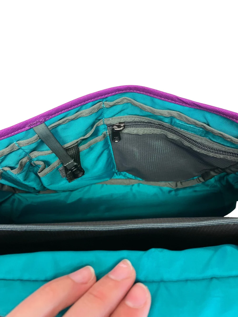 best backpack luggage europe patagonia mlc Patagonia Black Hole MLC 45L Review