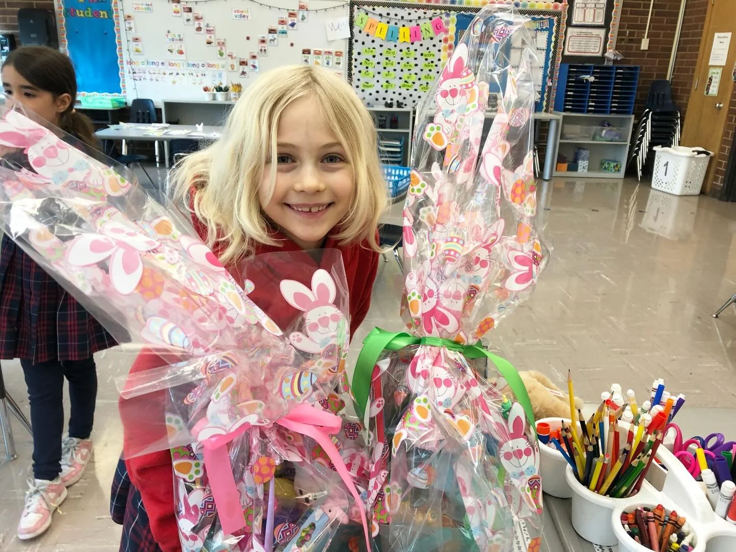Celebrating Easter by sharing joy 🐣✝️

Our first grade students created Easter baskets for children served by Cares NW, spreading hope and kindness throughout our community. 

Faith in action, one basket at a time. 💜