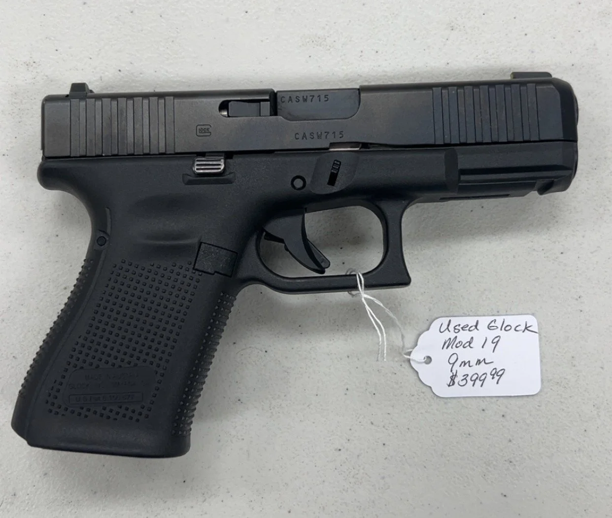 Used Glock 19 9mm $399.99