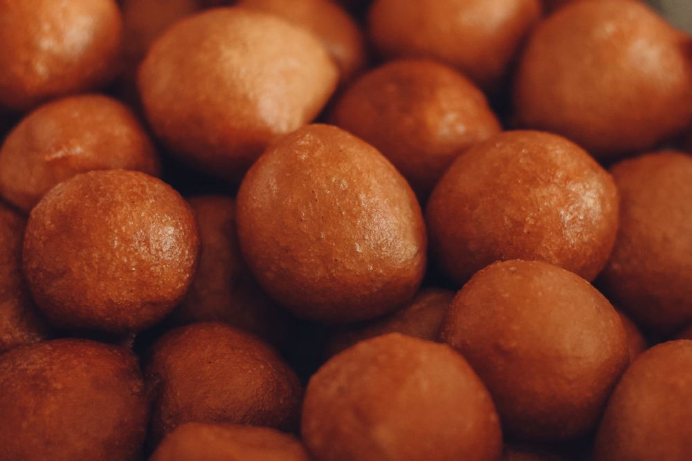 Puff puff is the Nigerian name for a traditional snack made of fried dough. There are variations of this snack across Africa, in Congo it’s called mikate, kala in Liberia, and Bofrot in Ghana.