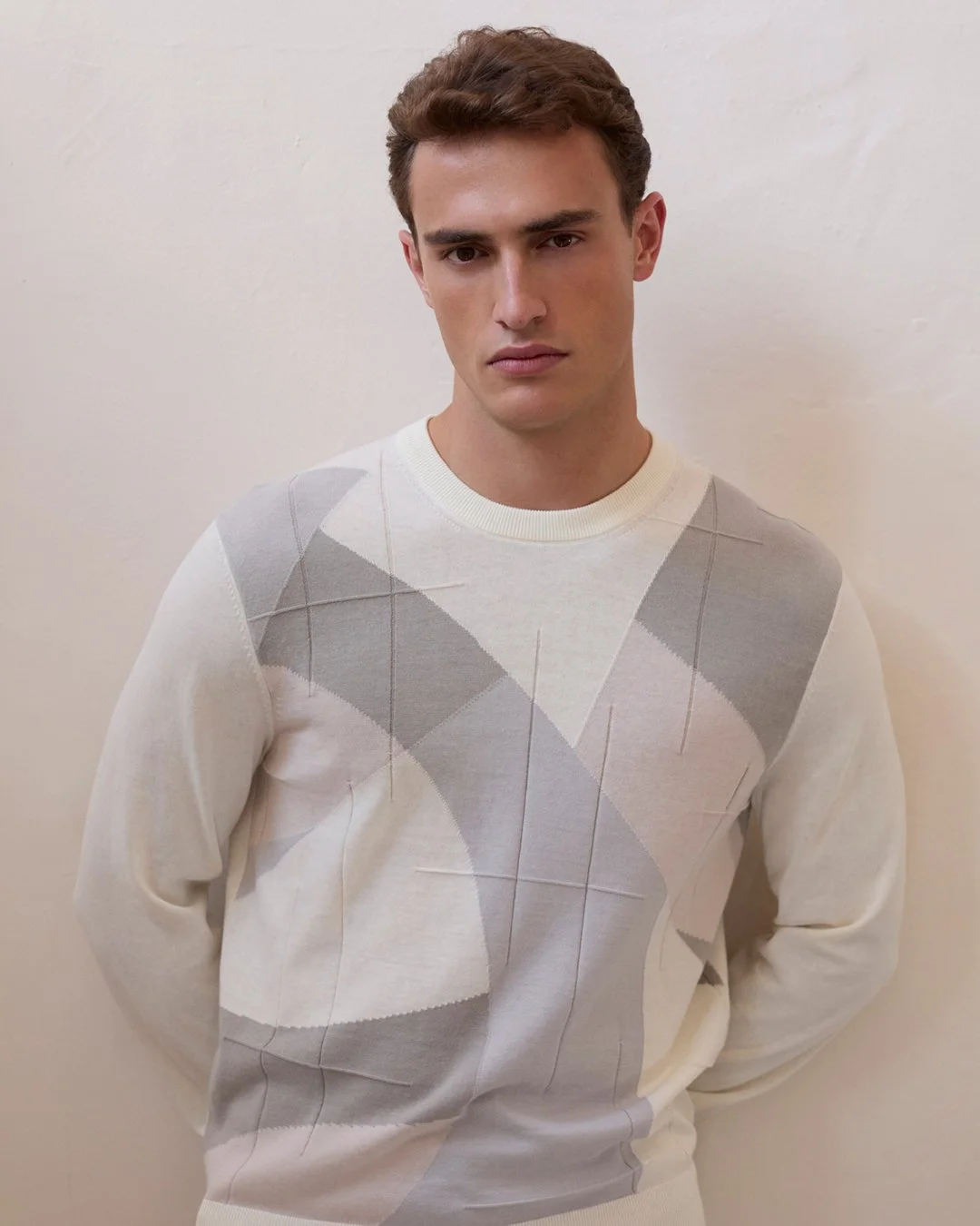SS25 UNBRANDED CROPS_4x5_GH500CN1 CHALK.jpg