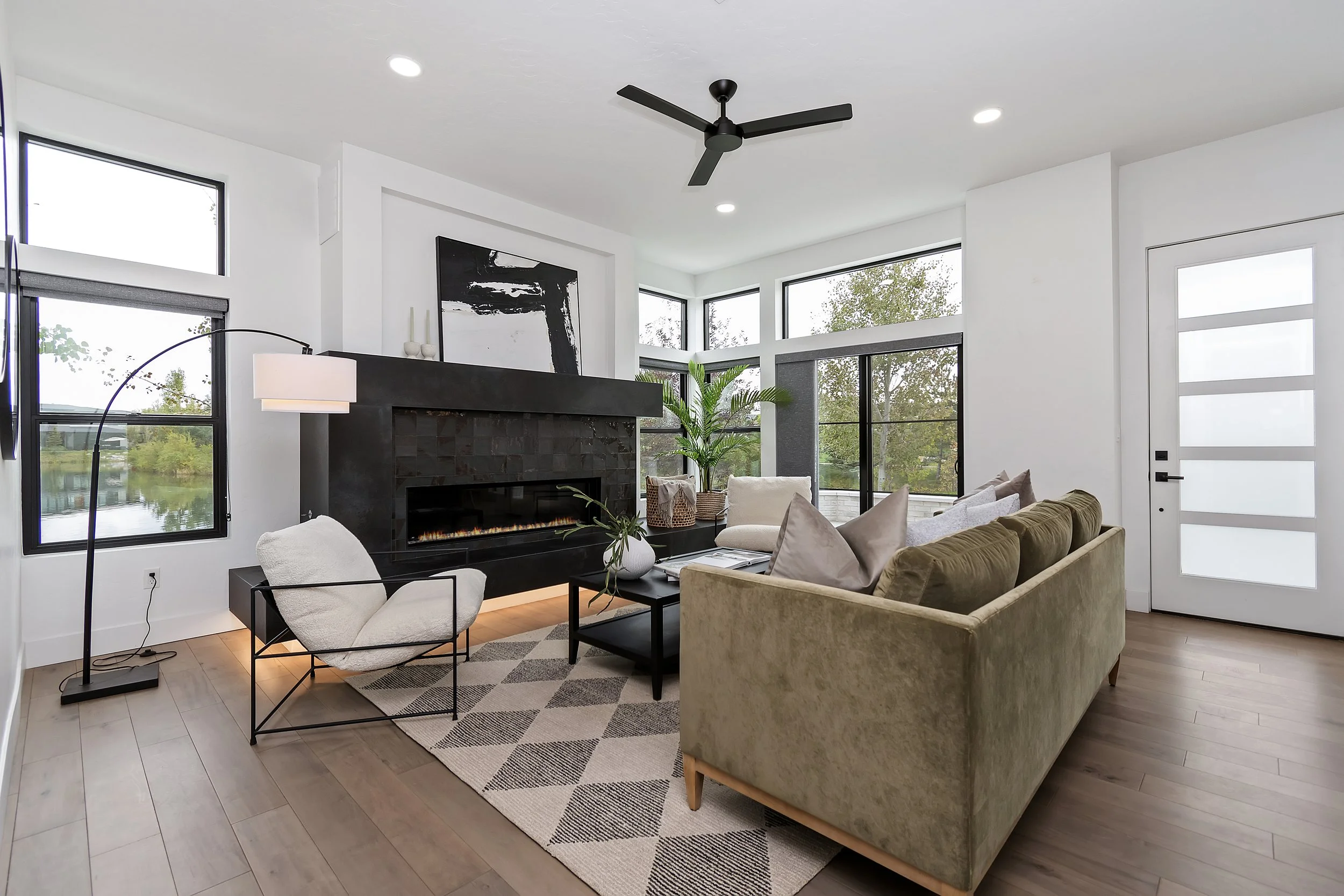 25-1302 S Dorset Ln_025.jpg