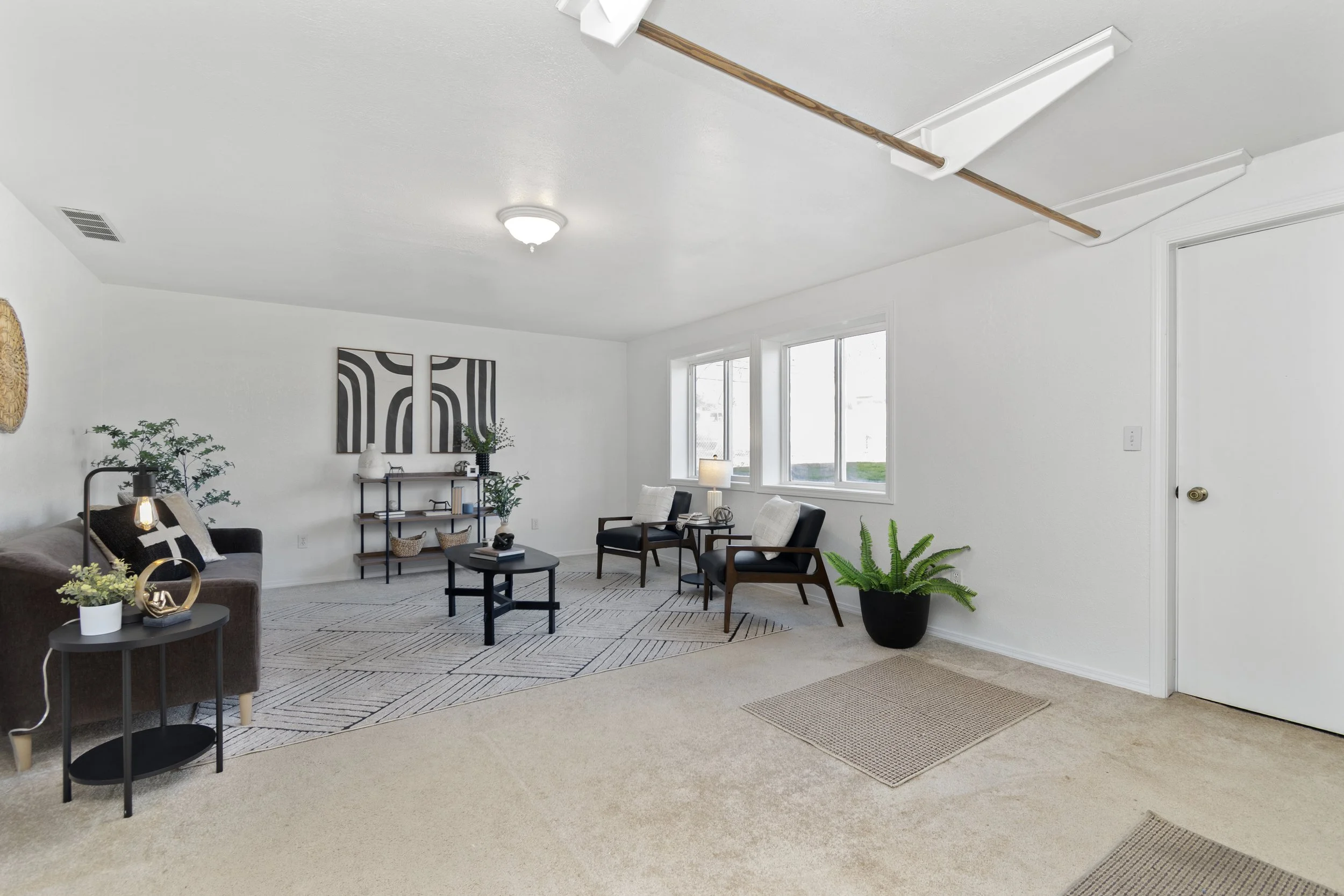 12-15750 Park View Dr_012.jpg