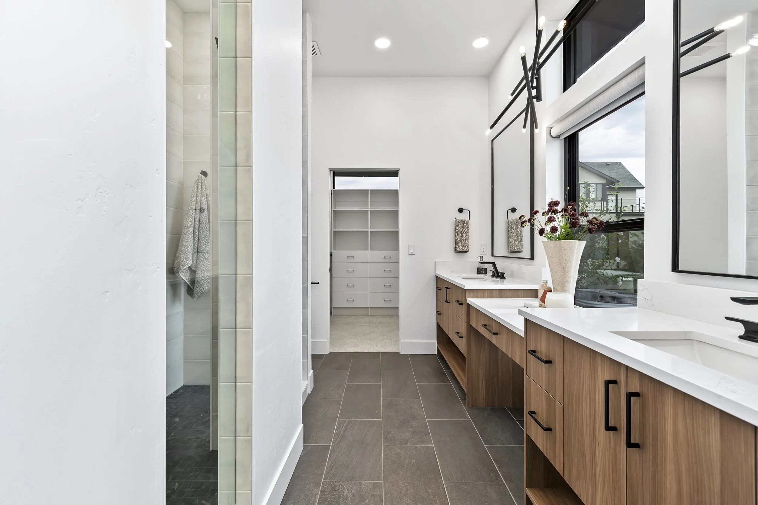 19-1302 S Dorset Ln_019.jpg