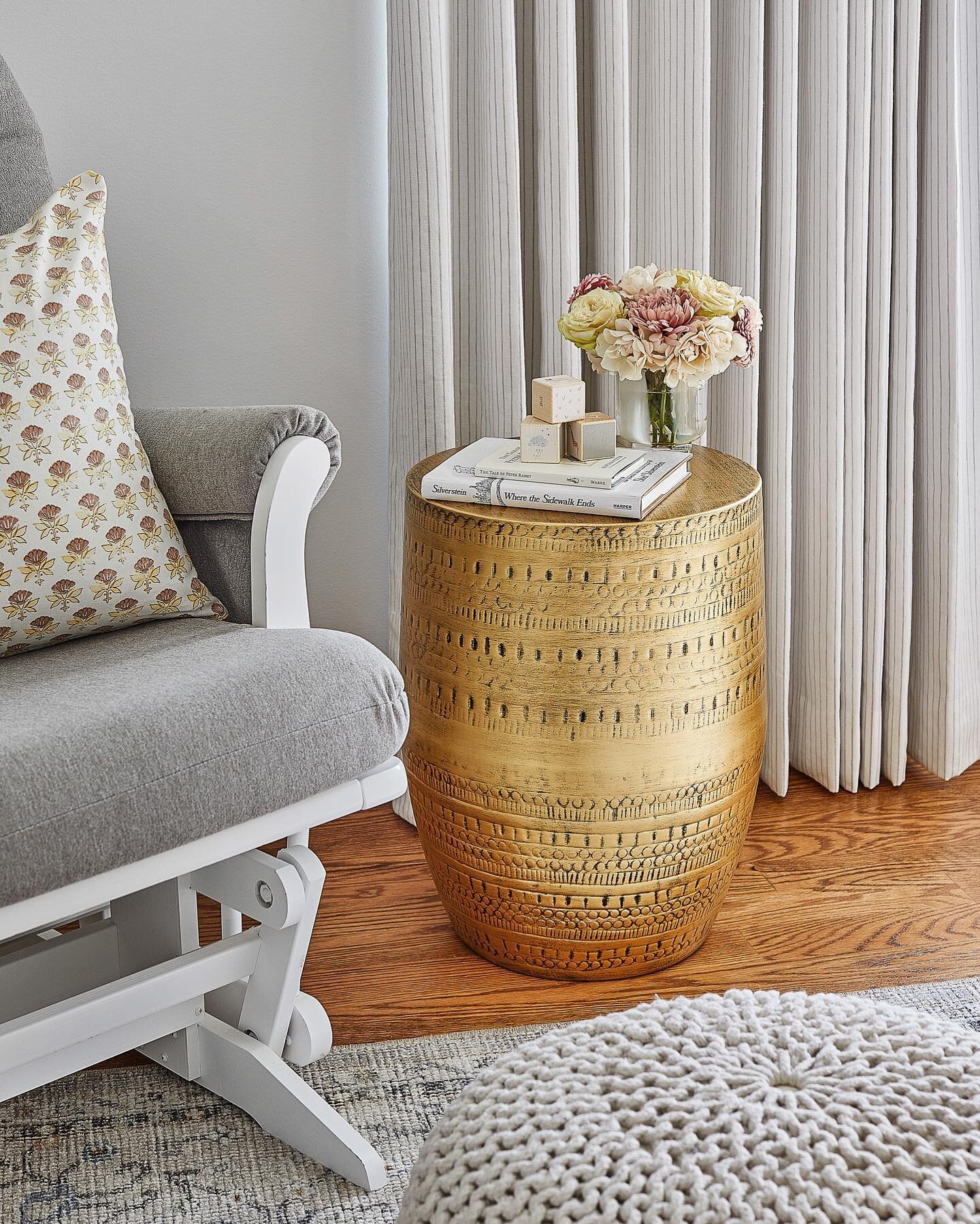 Detail shot of our sweet little nursery room. We kept it calm and neutral for the little twins arrival! Photographed by @kelseyannroseinteriors and styled by @lenabedoyan