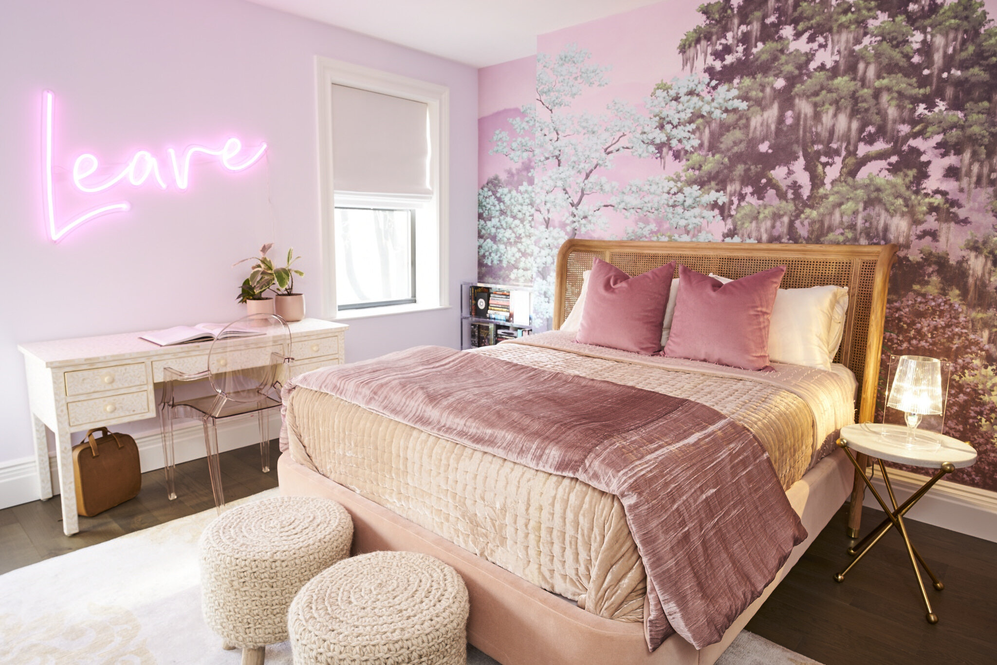 Zoe_s Room 1.jpg