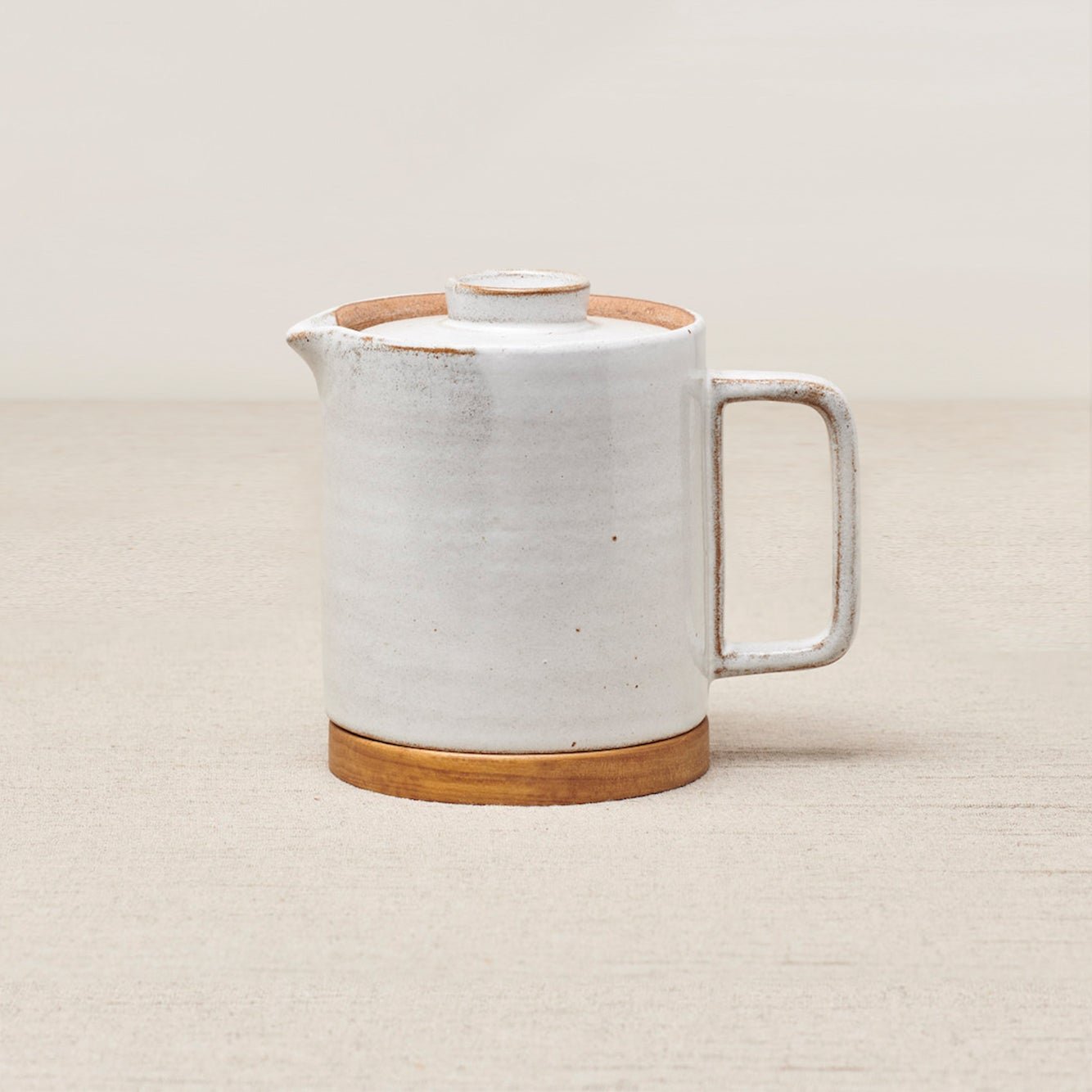 PASCA-TEAPOT.BRUSHED-WHITE_c56169e0-deb9-4b3f-9048-a19562b33456_1536x.jpeg
