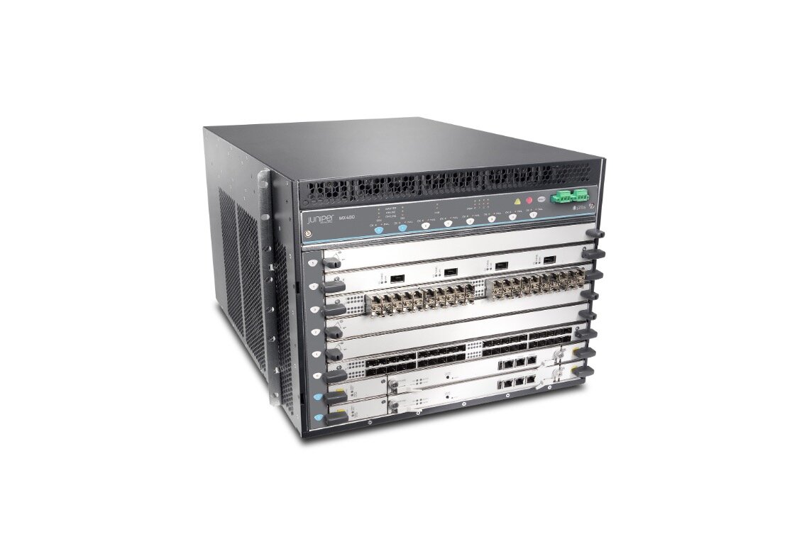 Lightwire-Systems-Network-Hardware-Juniper-Router-MX480-front3-1140x760.jpg