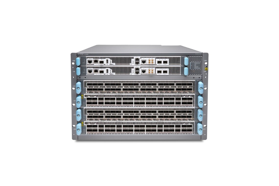 Lightwire-Systems-Network-Hardware-Juniper-Router-PTX-10004-front-1140x760.jpg
