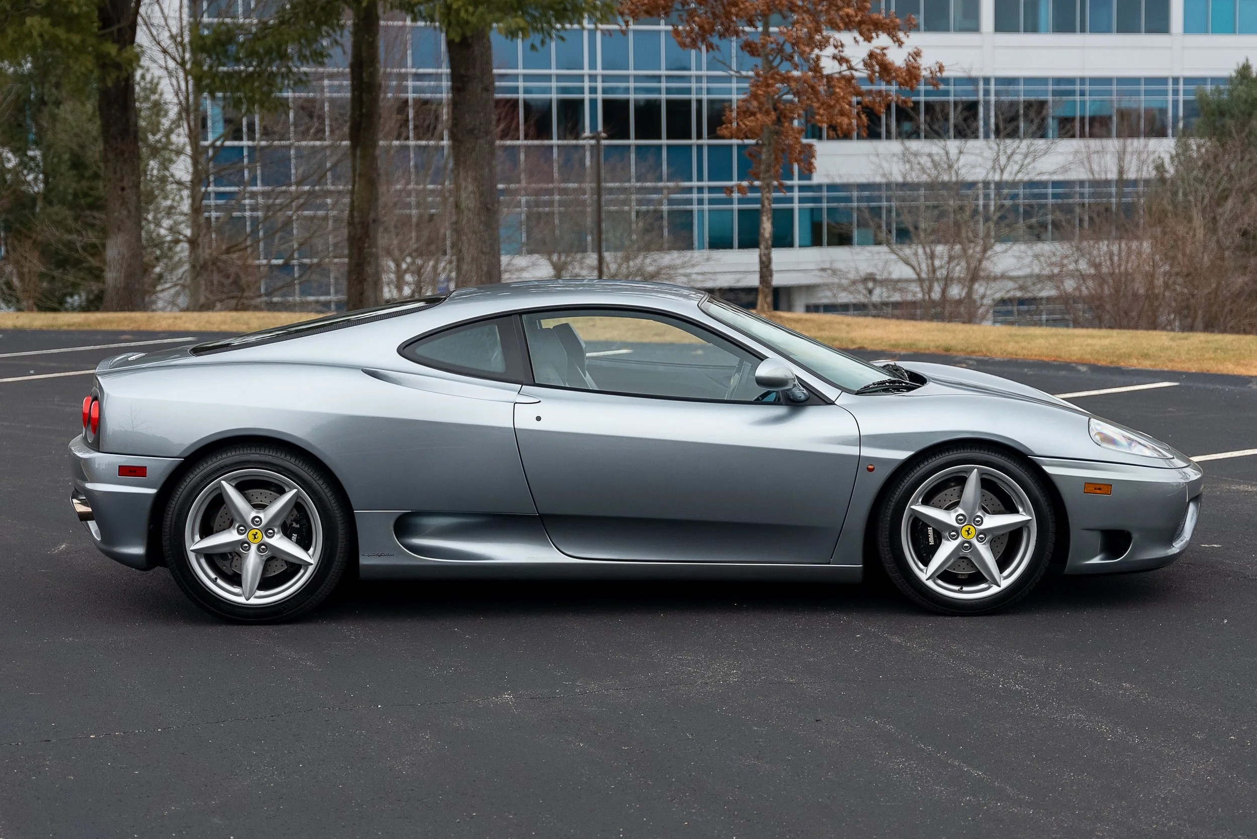 2004 Ferrari 360 Modena Silver-8.jpg