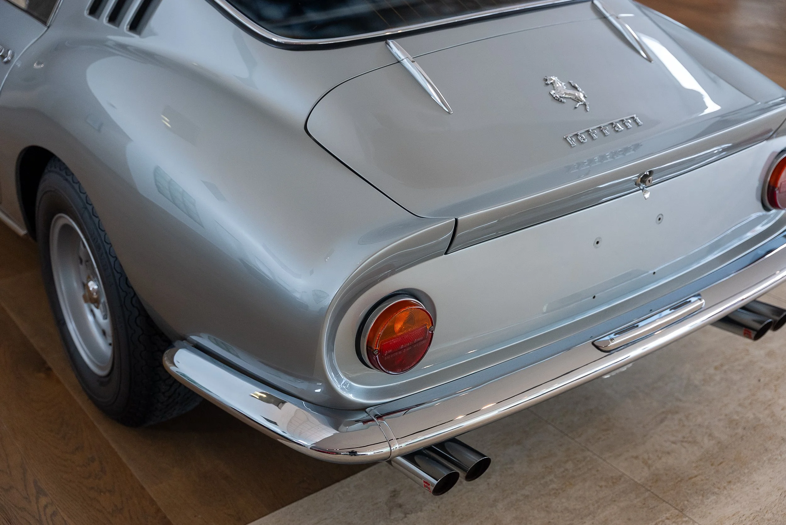 Ferrari 275-27.jpg