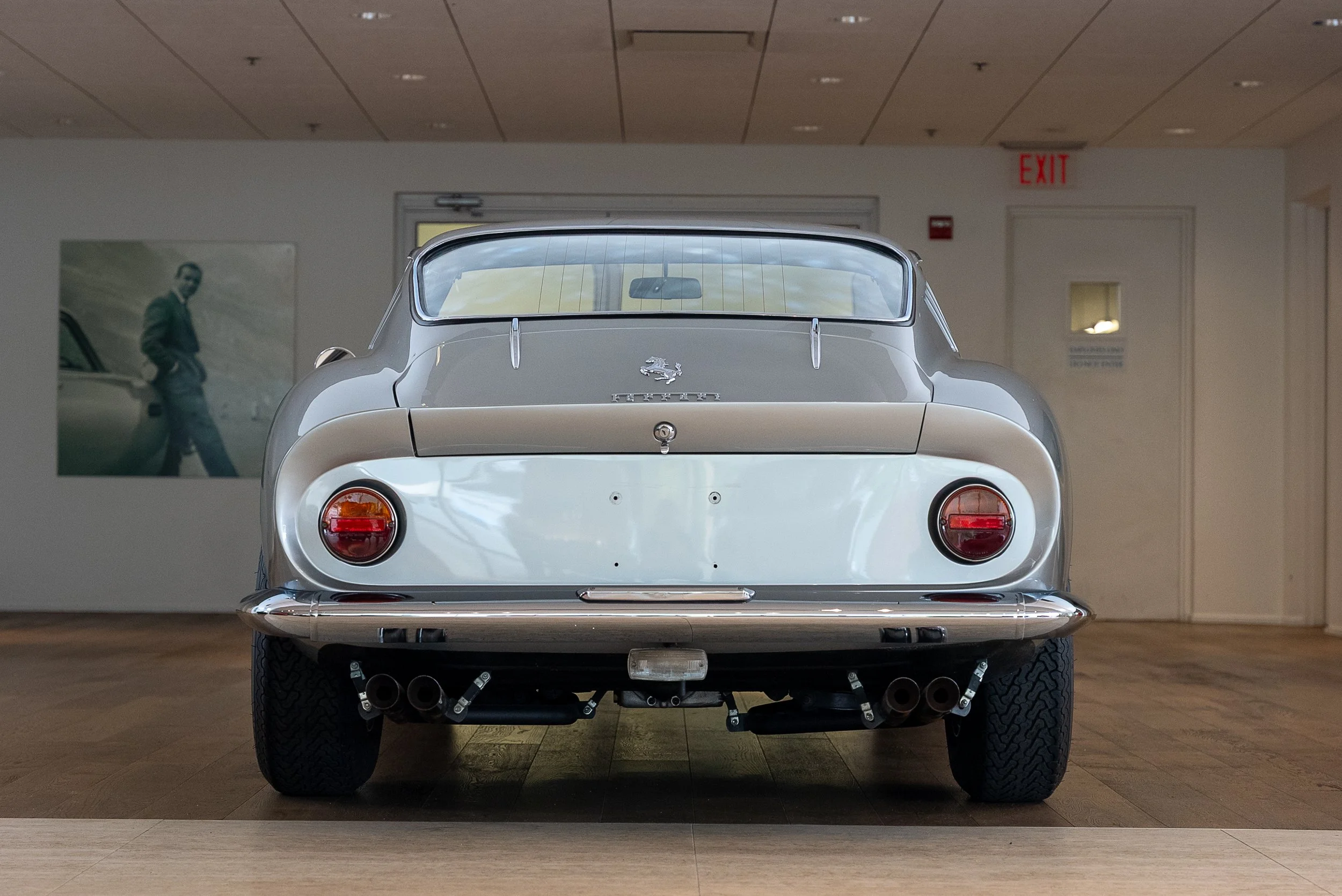 Ferrari 275-11.jpg