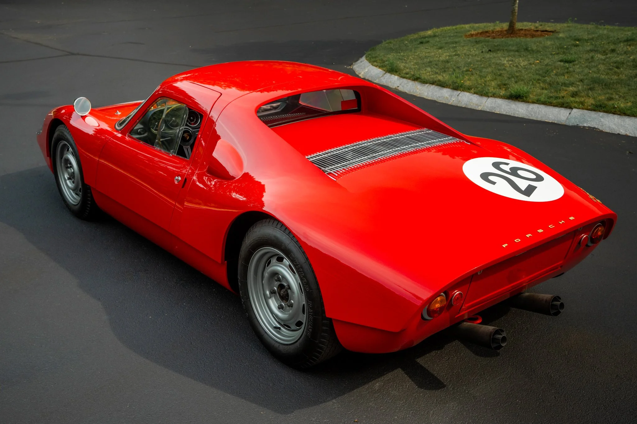 Red904-BaT-21.jpg