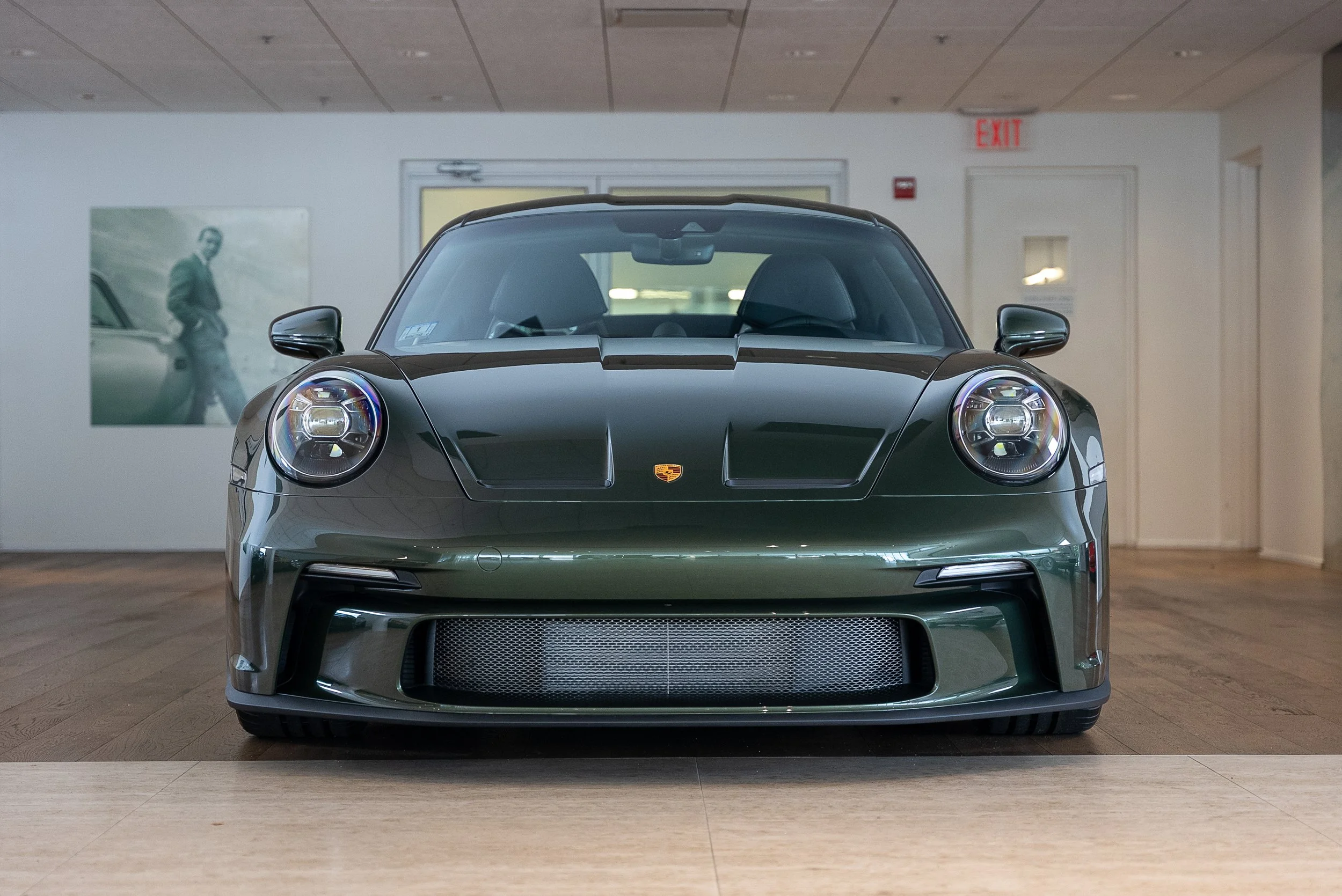 911 ST-1.jpg