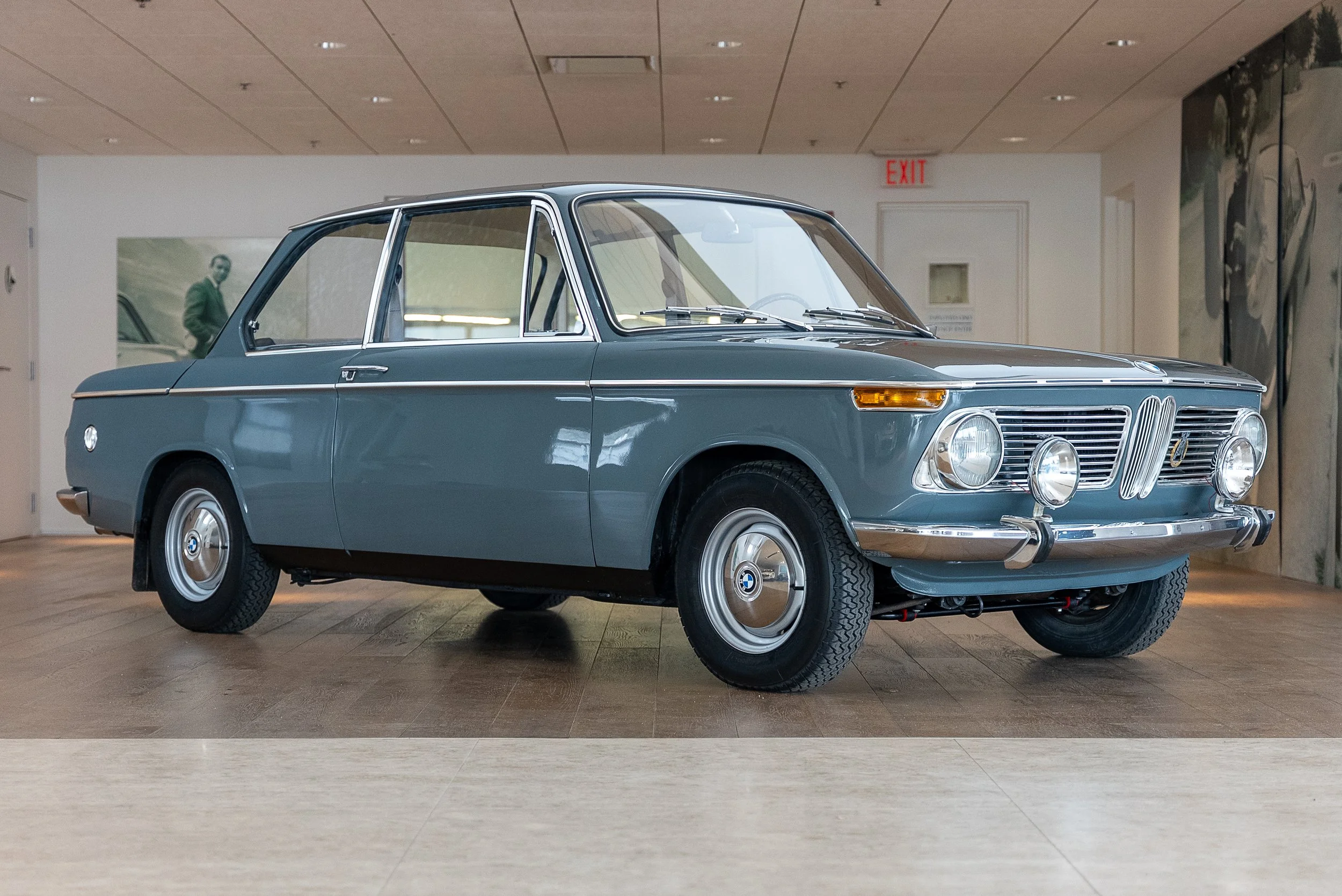 1966 BMW 1600-1.jpg