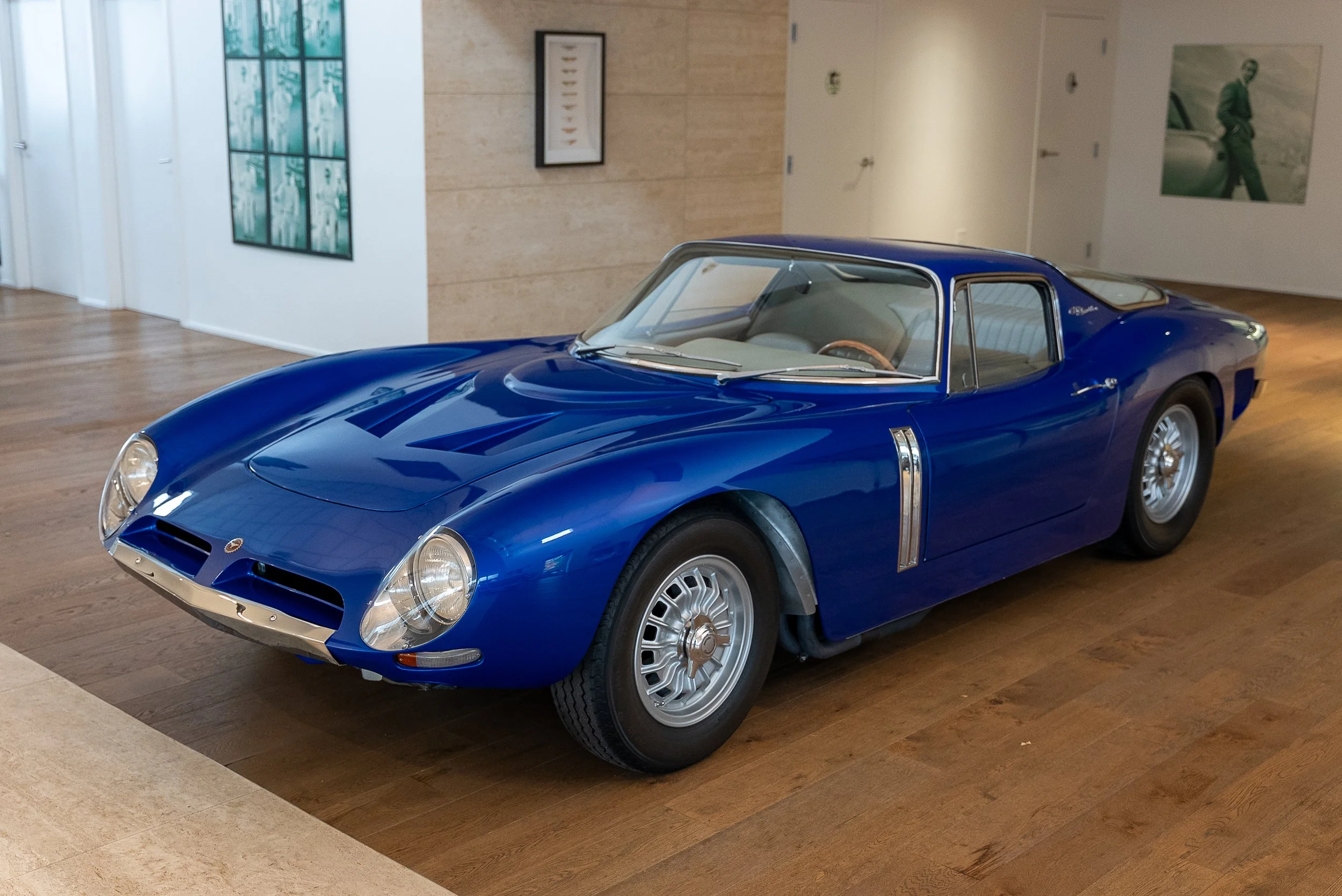 Bizzarrini GT America Indoors-6.jpg