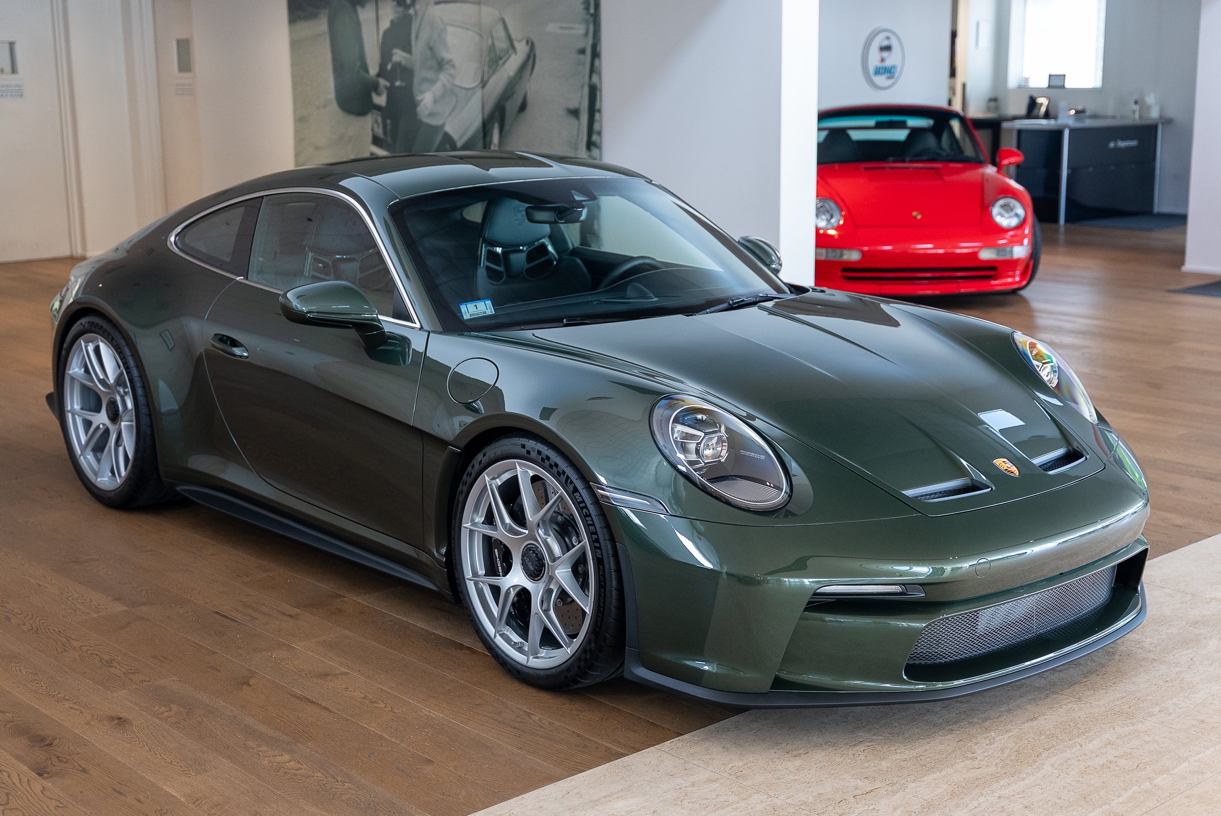 911 ST-18.jpg