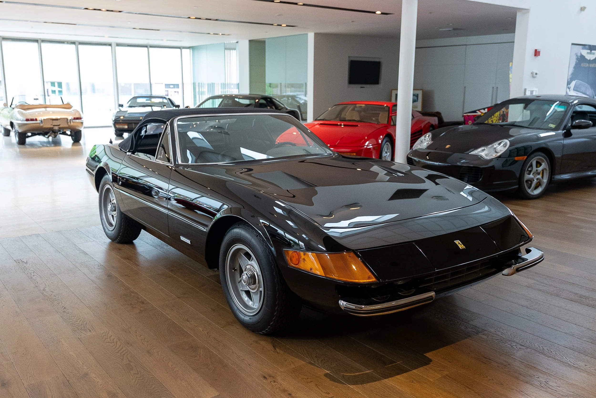 Ferrari Daytona Spider-22.jpg