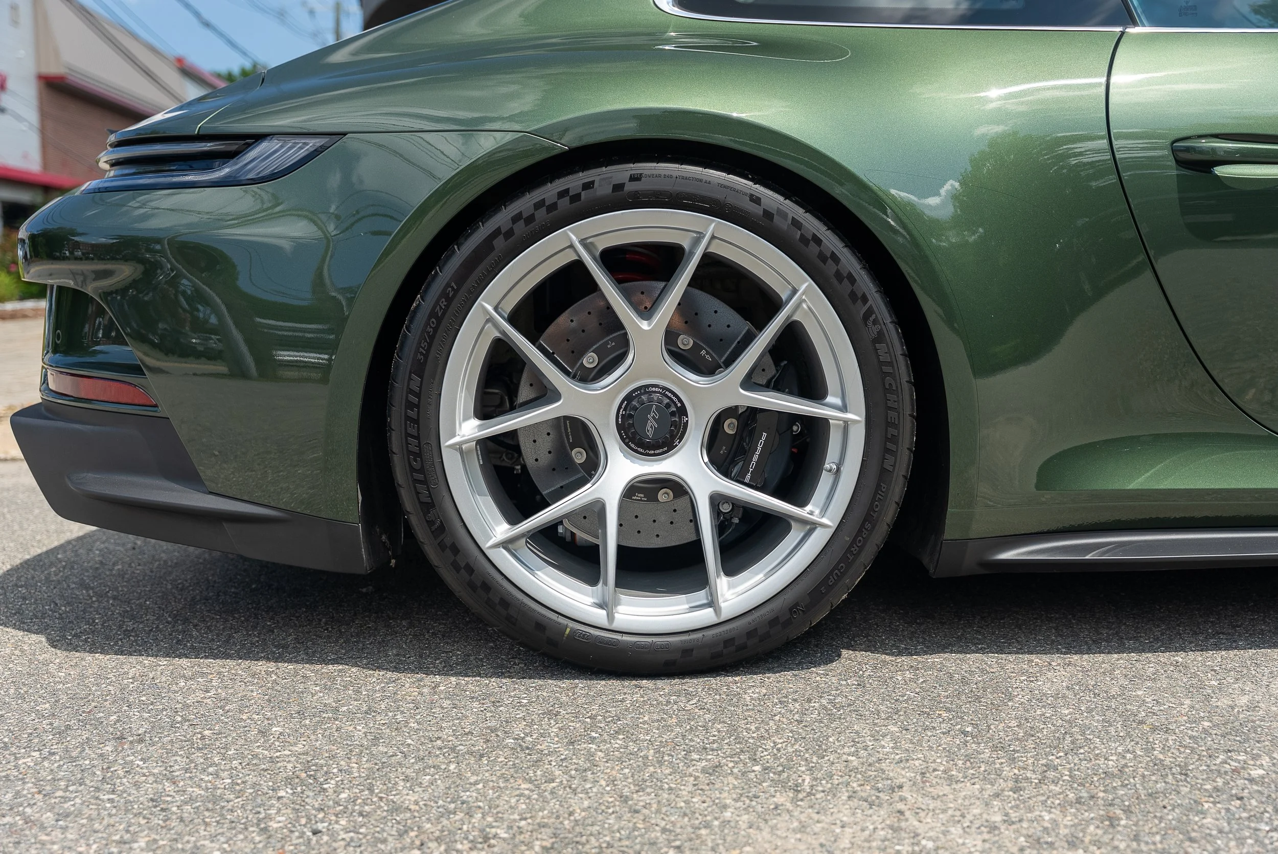 911 ST-35.jpg