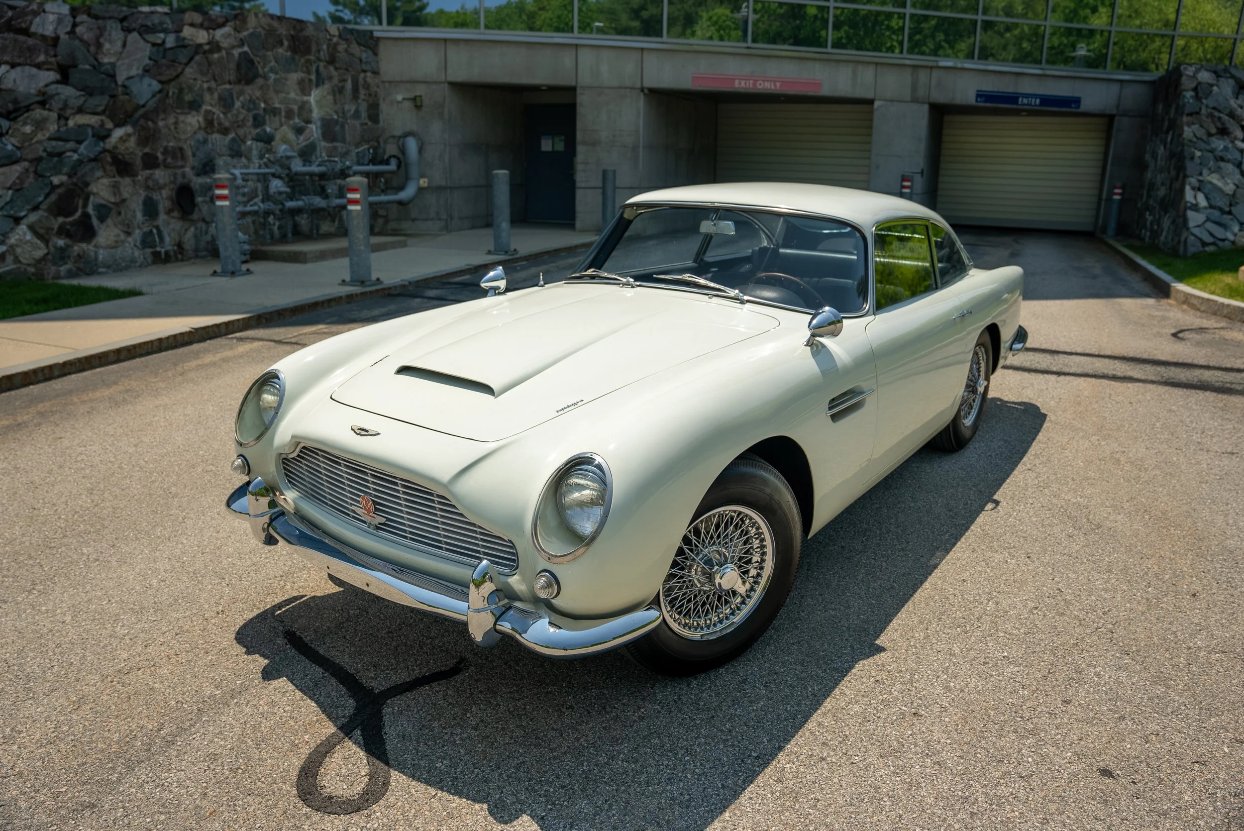 DB4-3.jpg