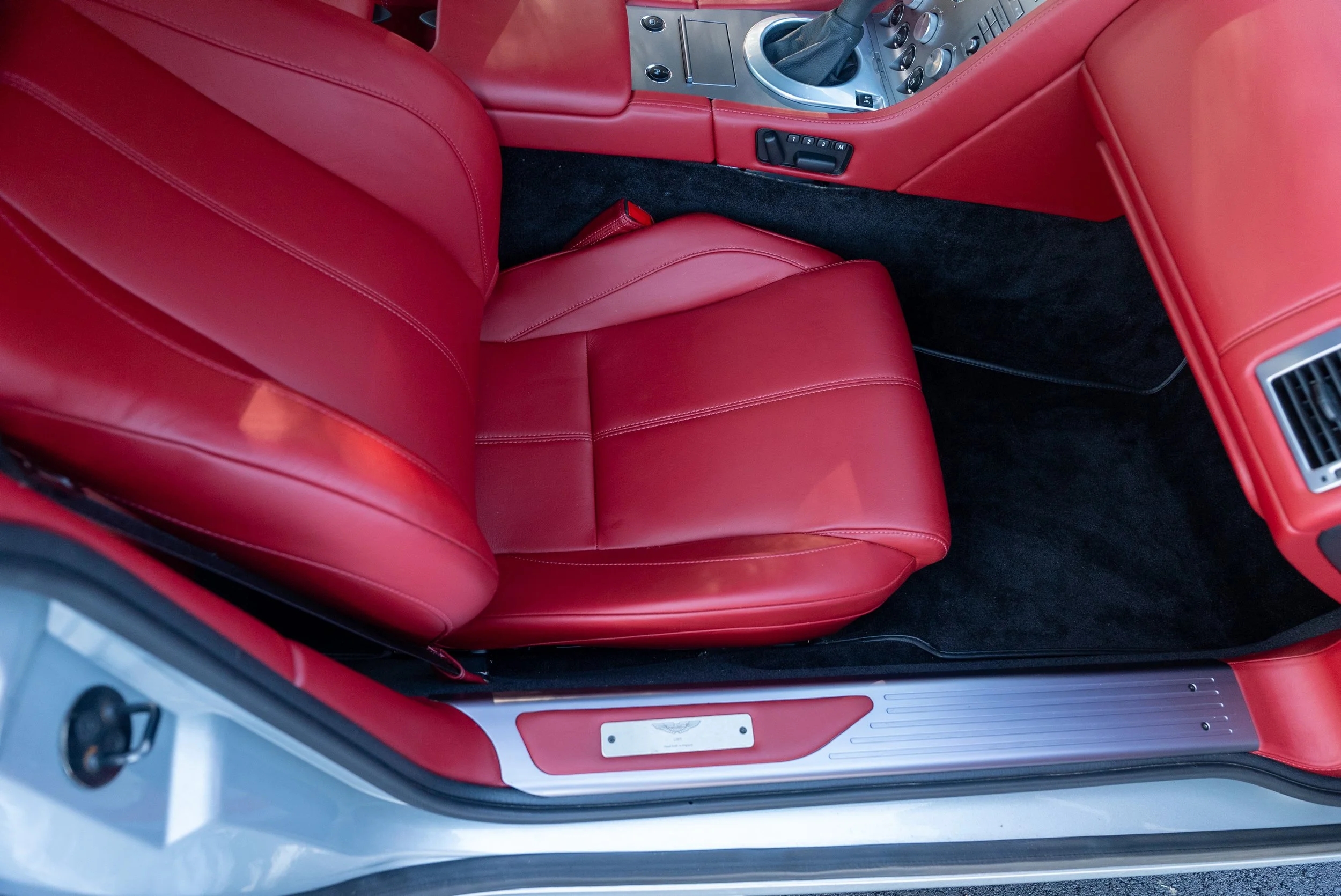 2007 AM DB9 Red Leather Manual-132.jpg