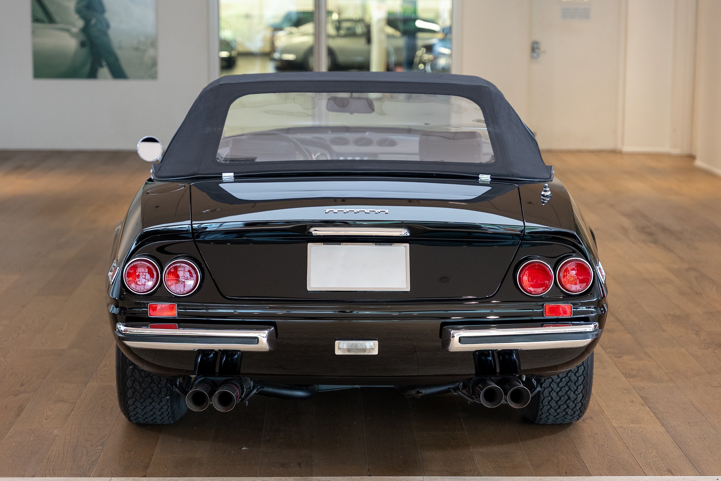 Ferrari Daytona Spider-19.jpg