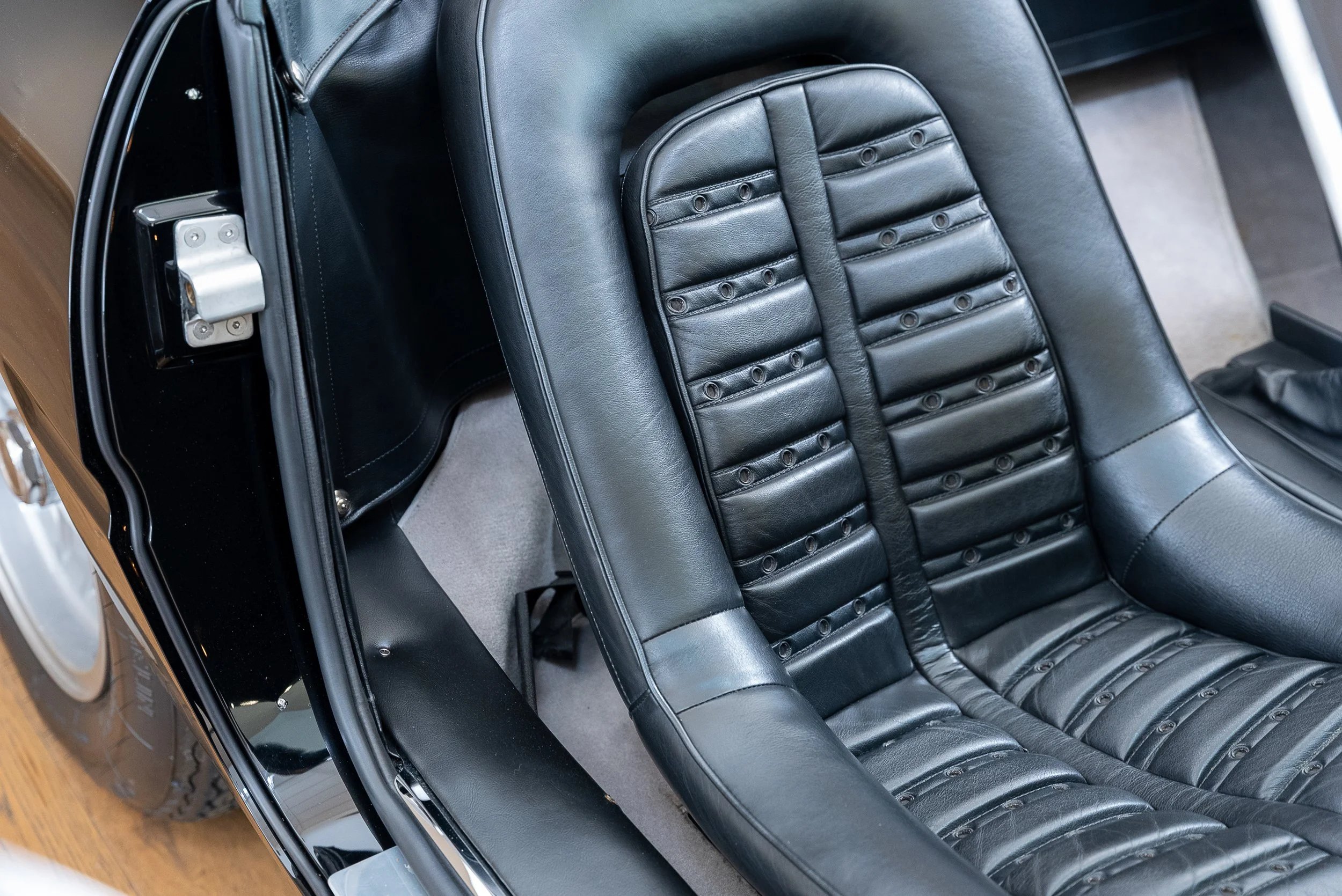 Ferrari Daytona Spider-120.jpg