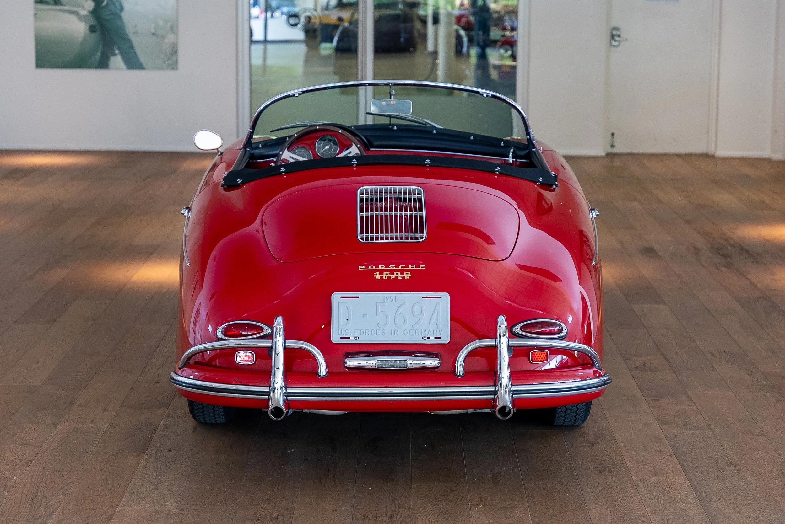 Red Speedster-12.jpg