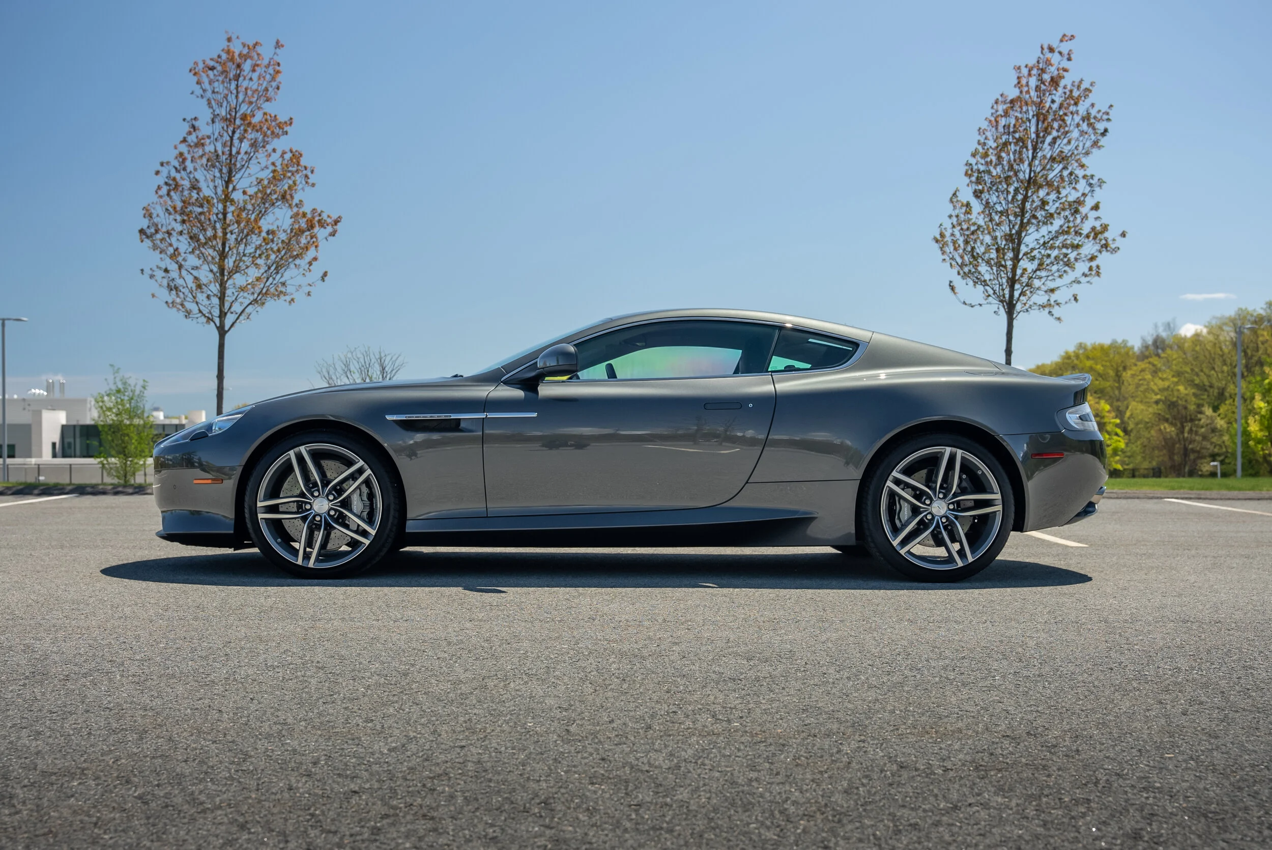 2014 DB9-5.jpg