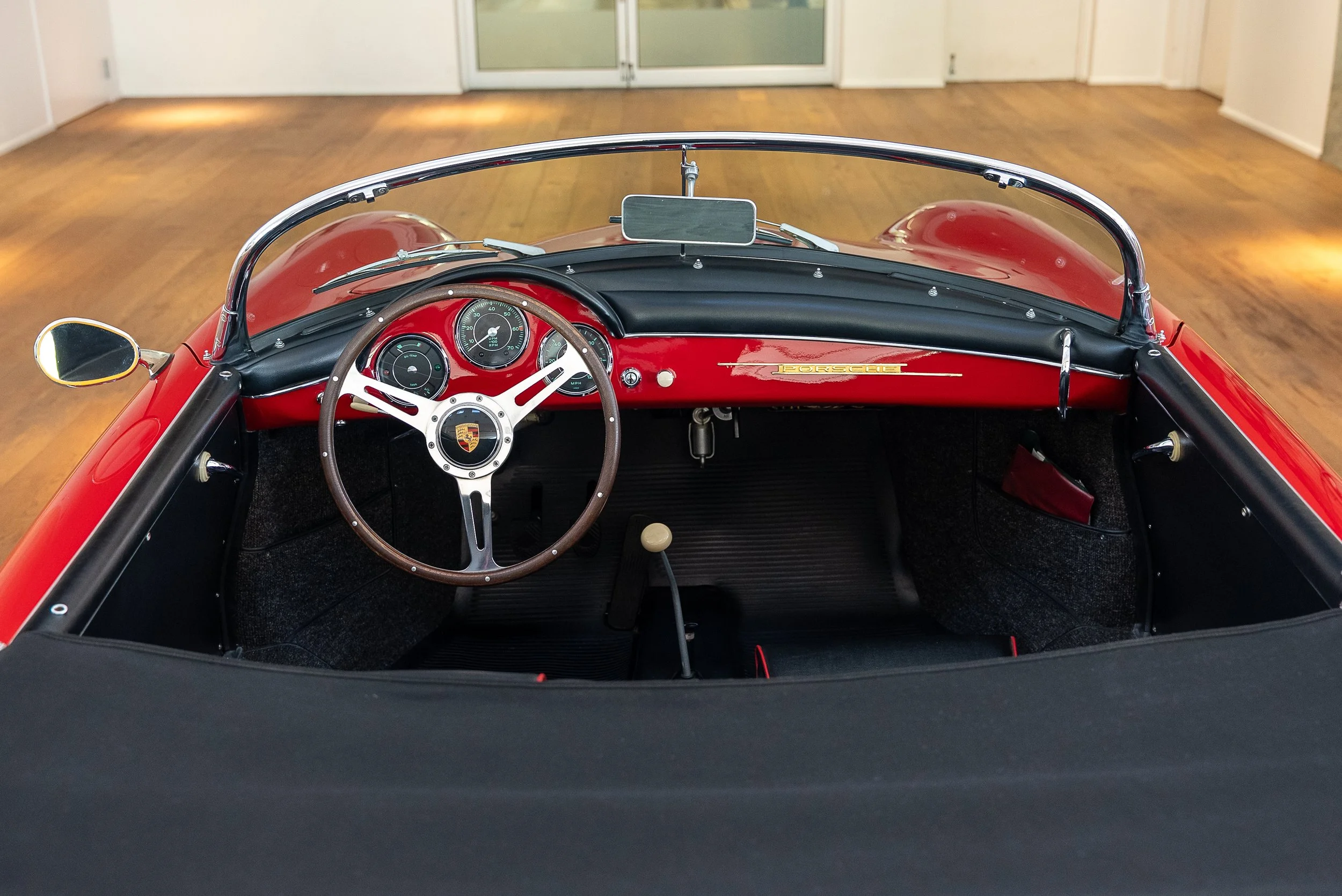 Red Speedster-84.jpg