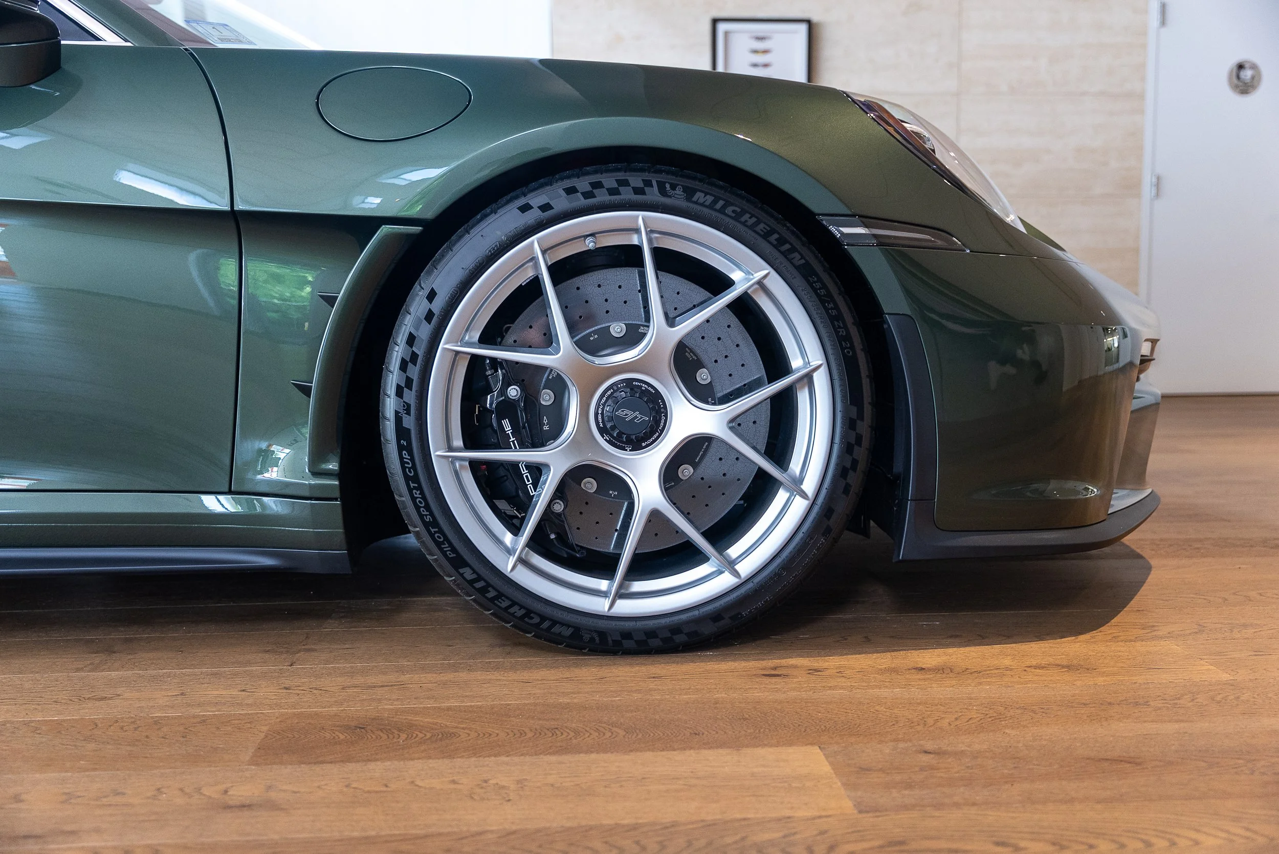 911 ST-80.jpg