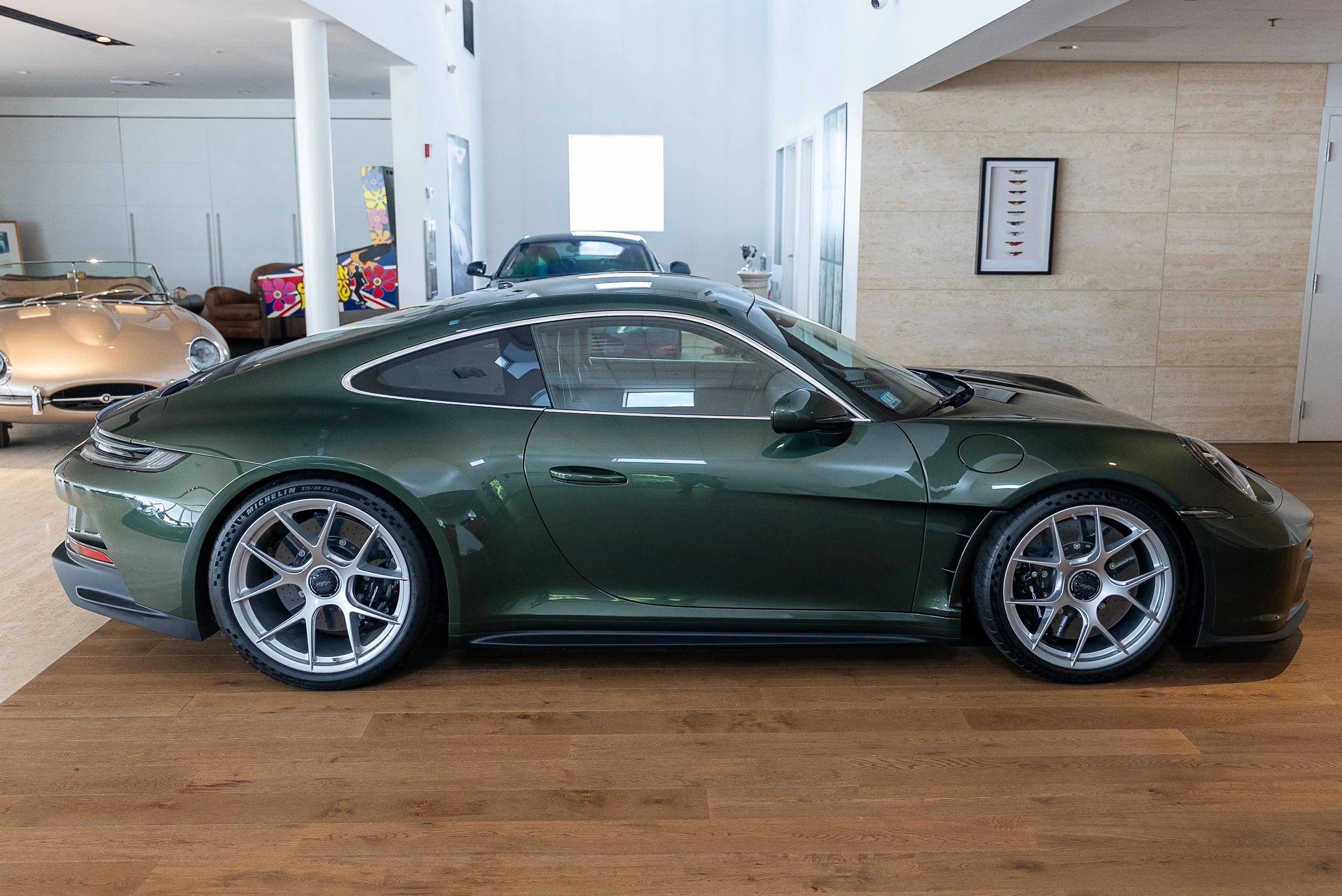 911 ST-16.jpg