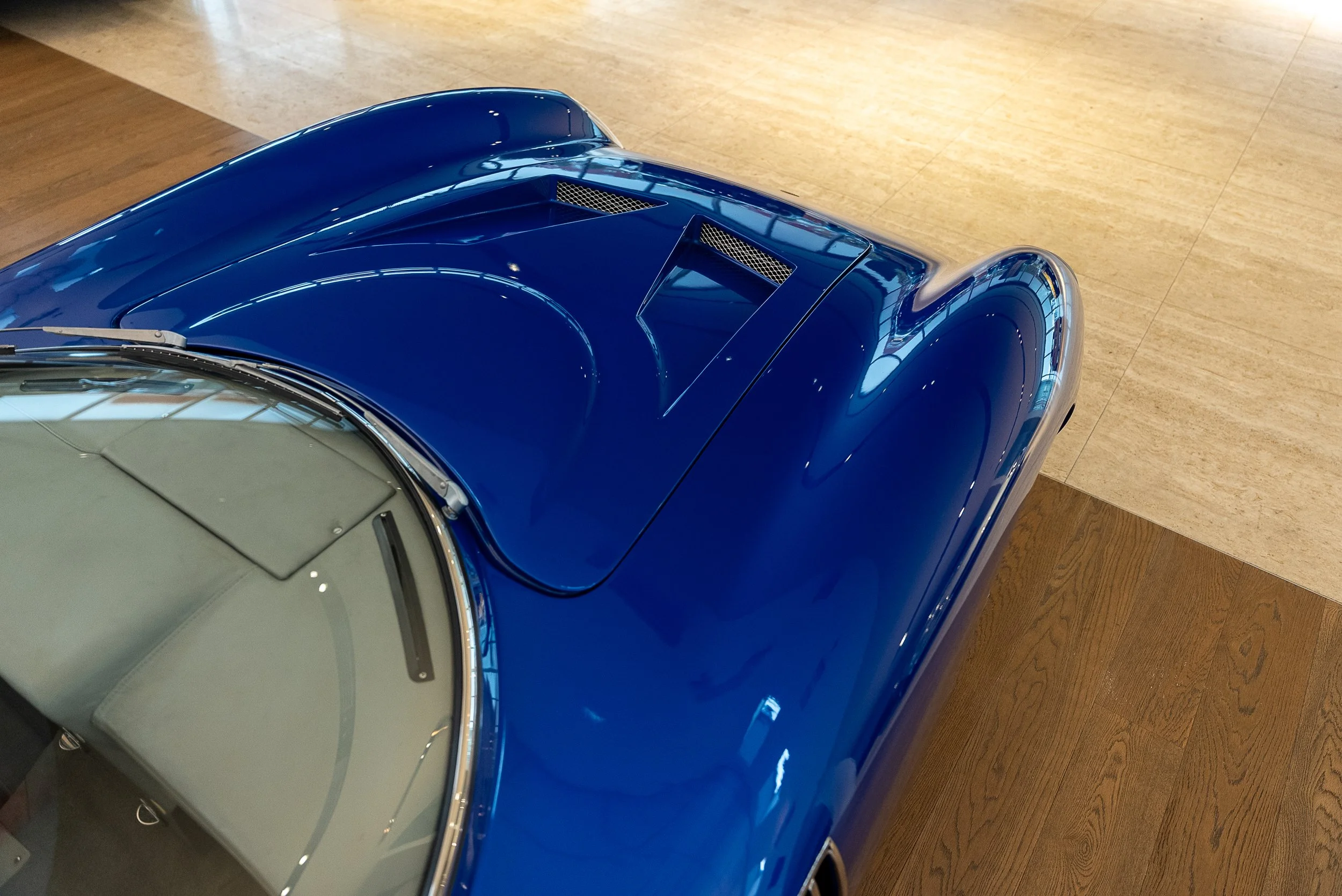 Bizzarrini GT America Indoors-57.jpg