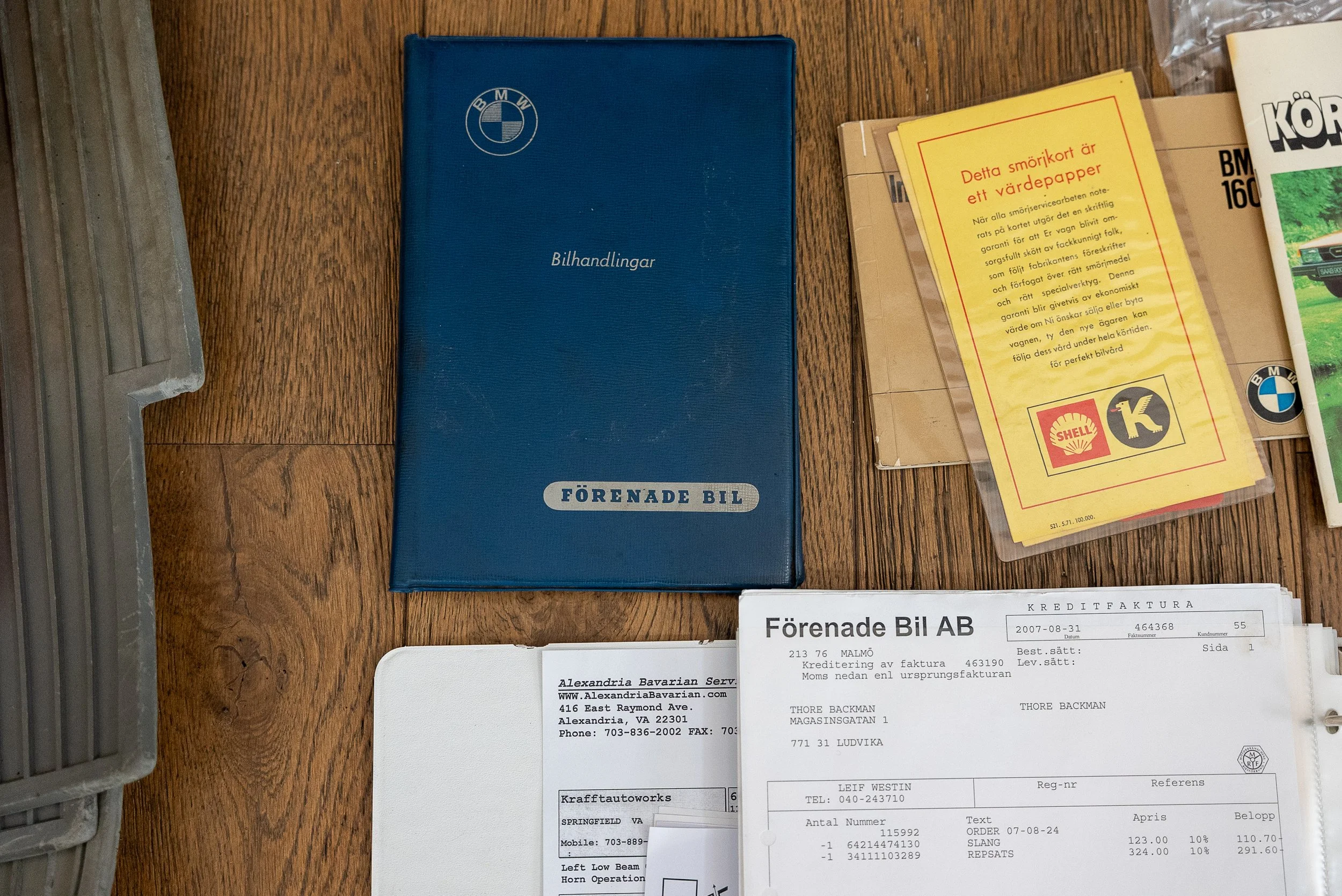 1966 BMW 1600 Books-3.jpg