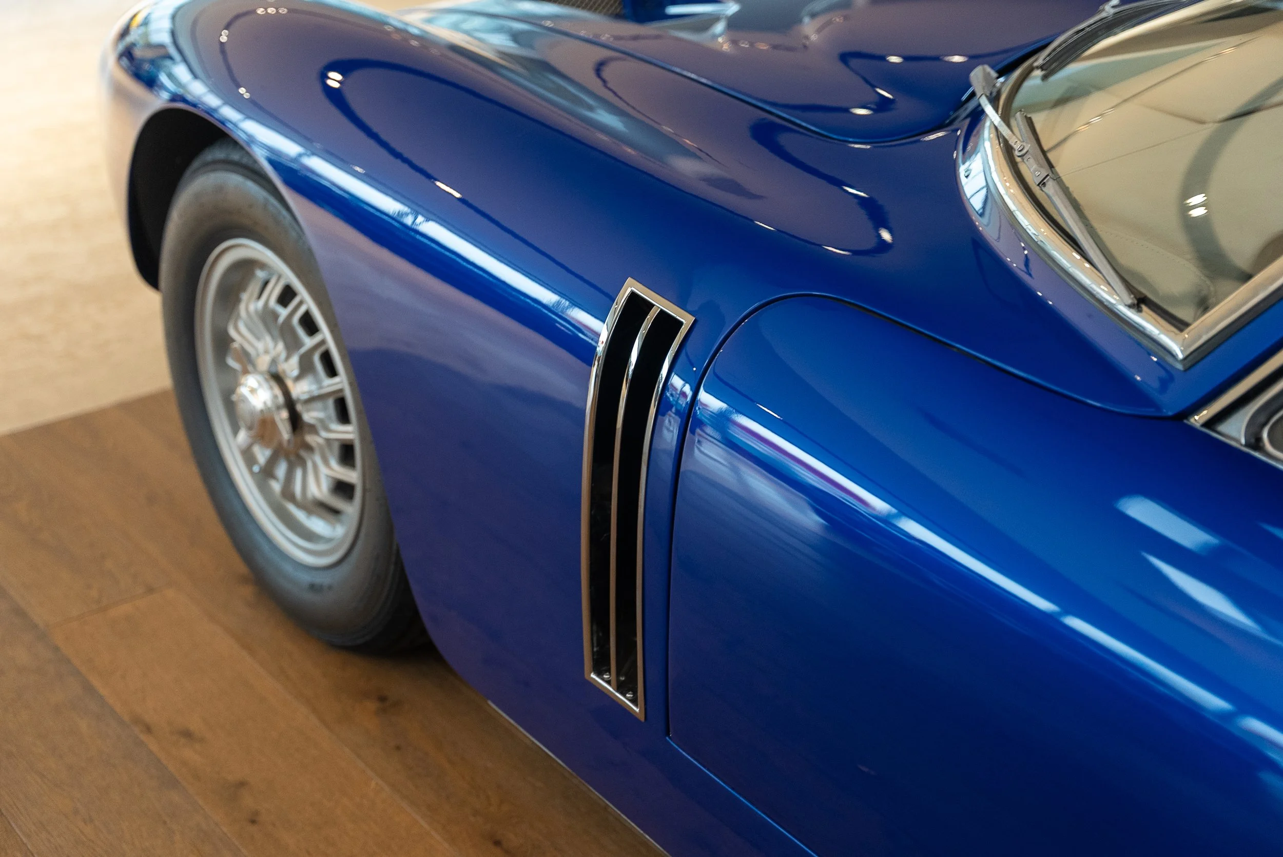 Bizzarrini GT America Indoors-52.jpg