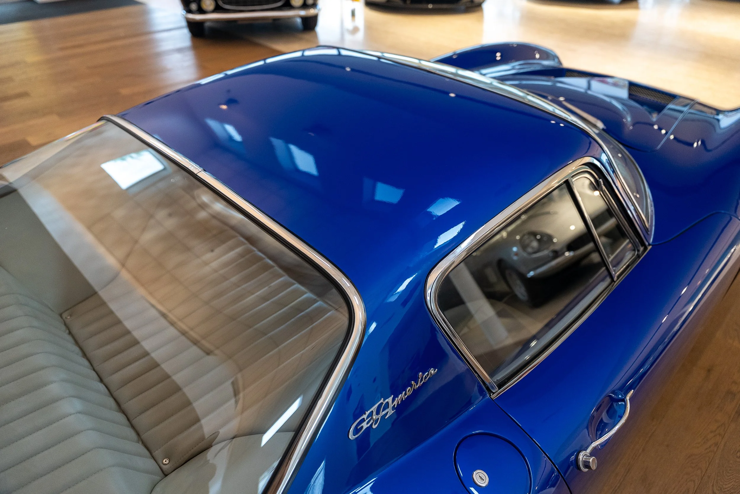 Bizzarrini GT America Indoors-63.jpg