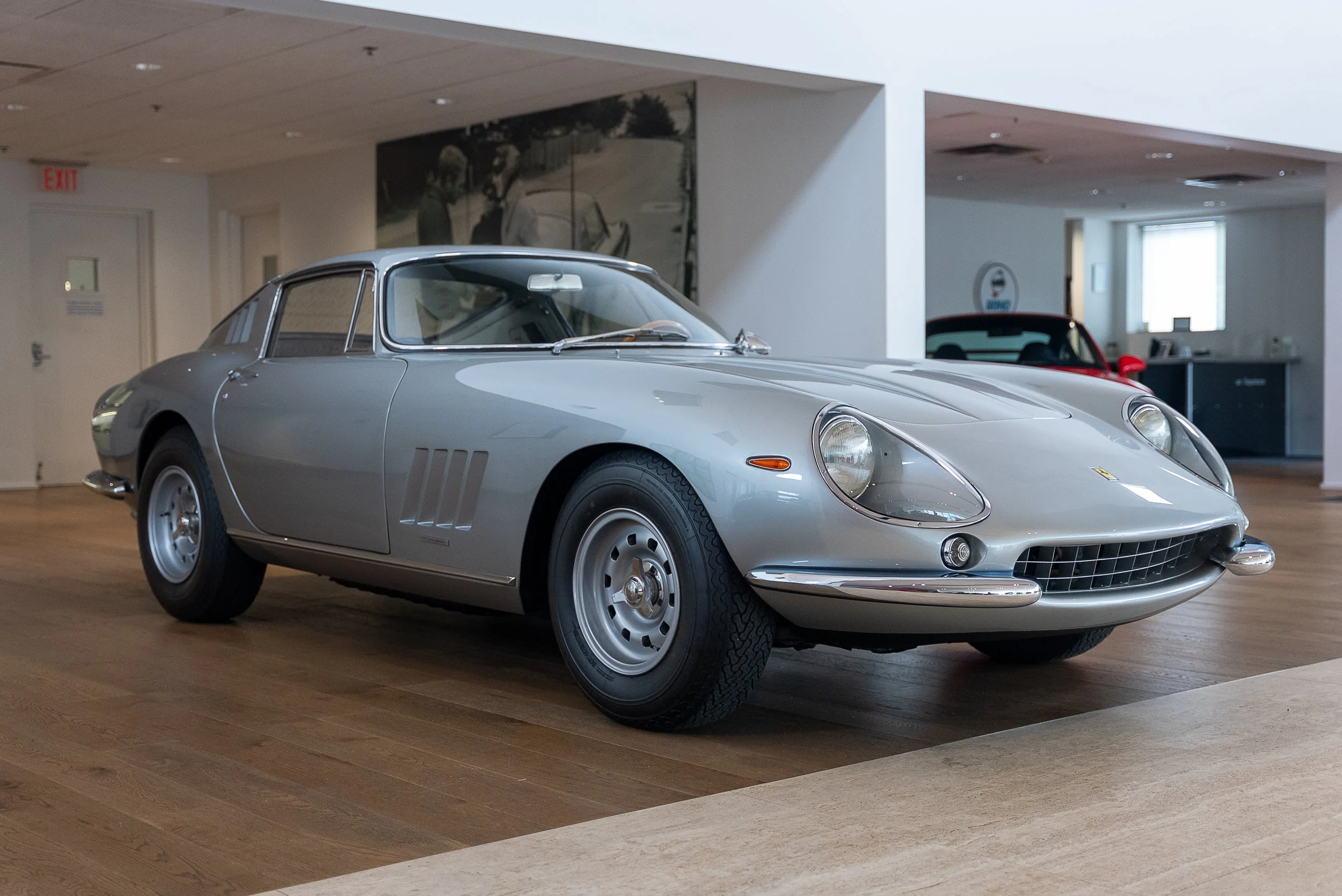 Ferrari 275-1.jpg