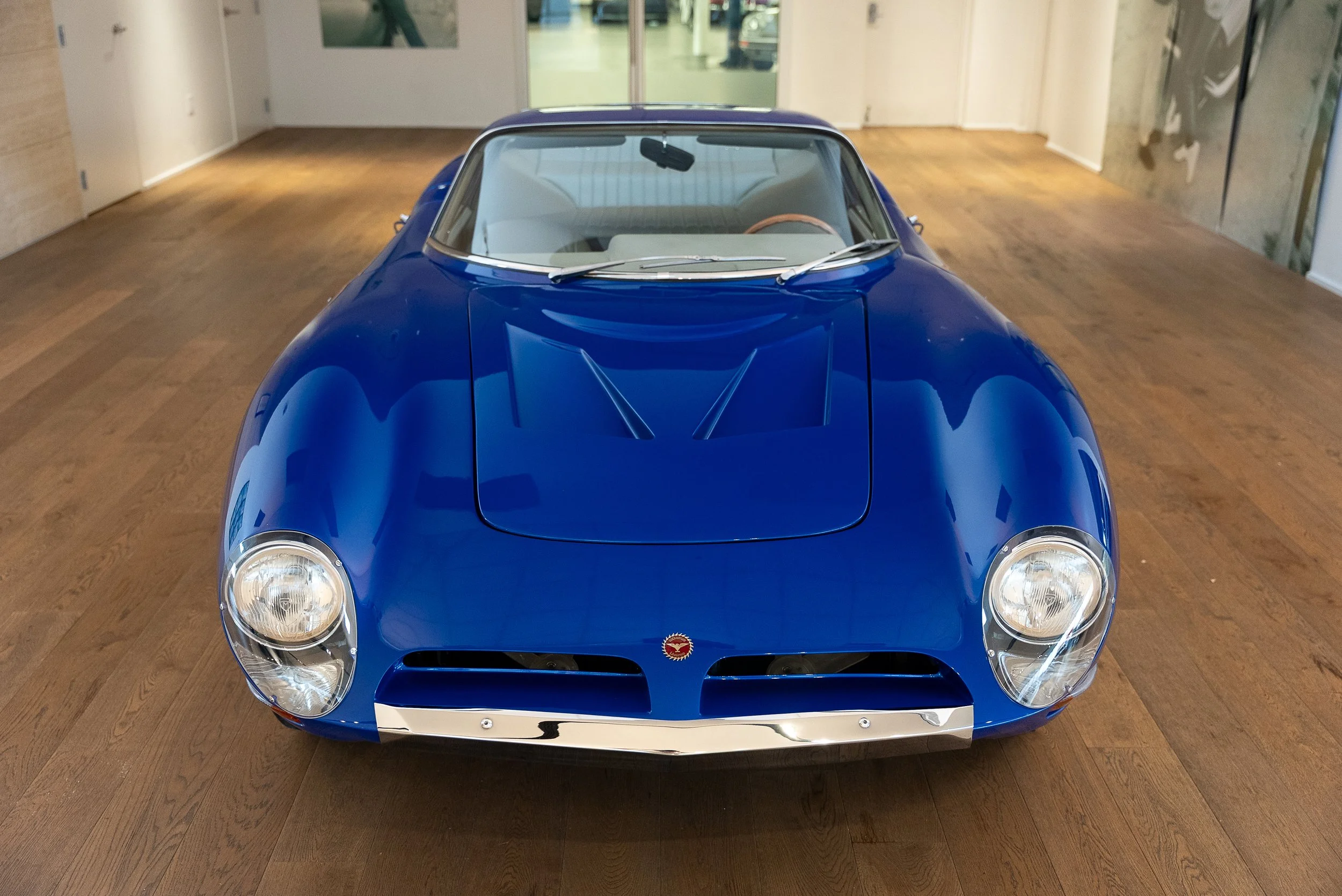 Bizzarrini GT America Indoors-60.jpg