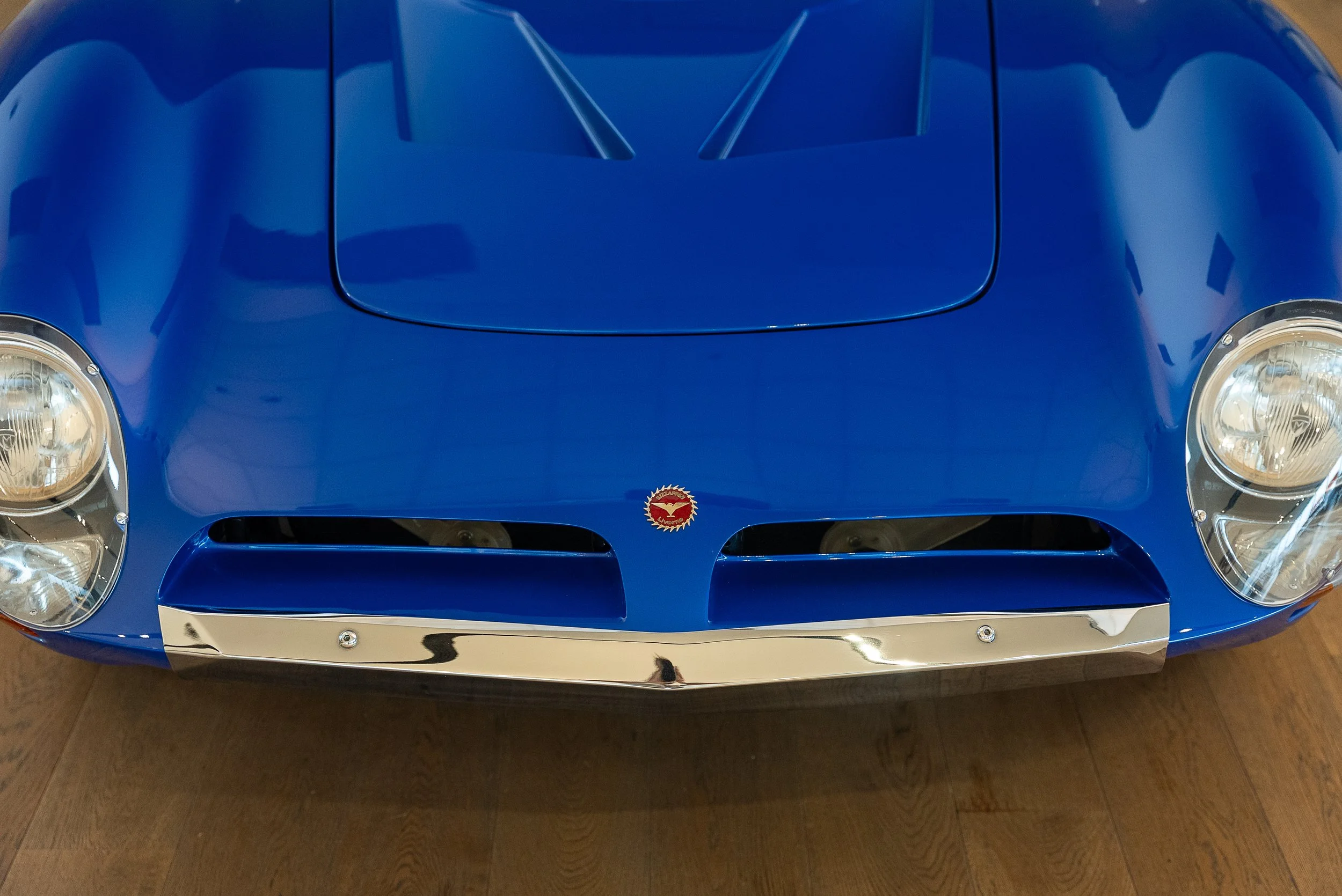 Bizzarrini GT America Indoors-21.jpg
