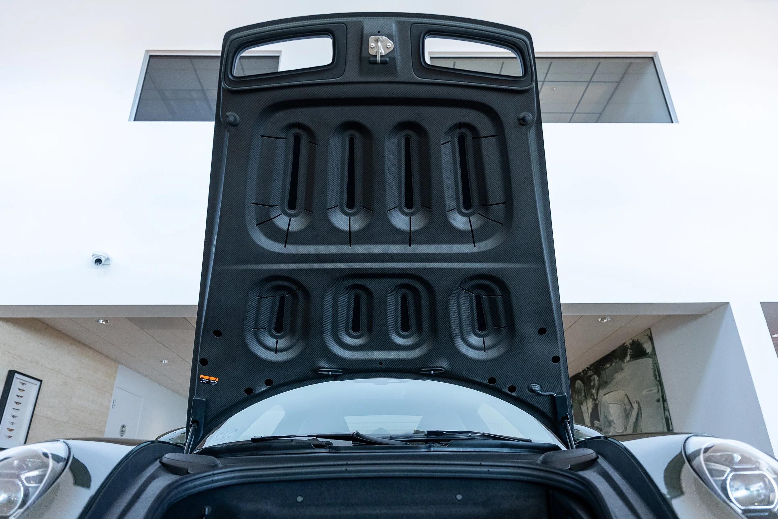 911 ST-175.jpg