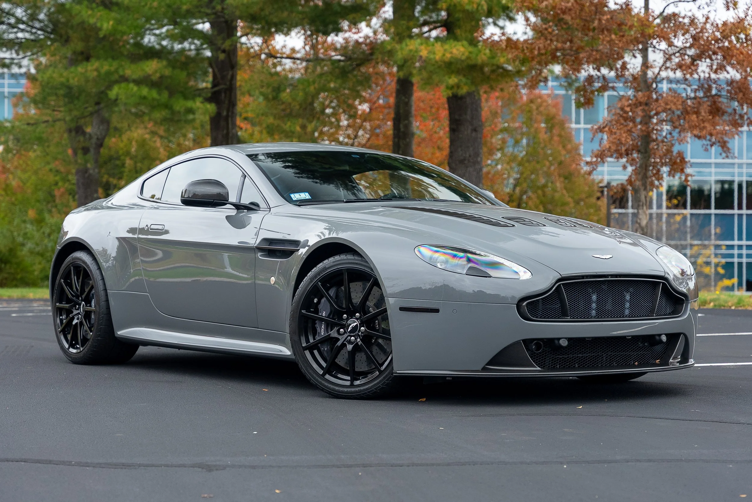 2017 AM V12 Vantage S-1.jpg