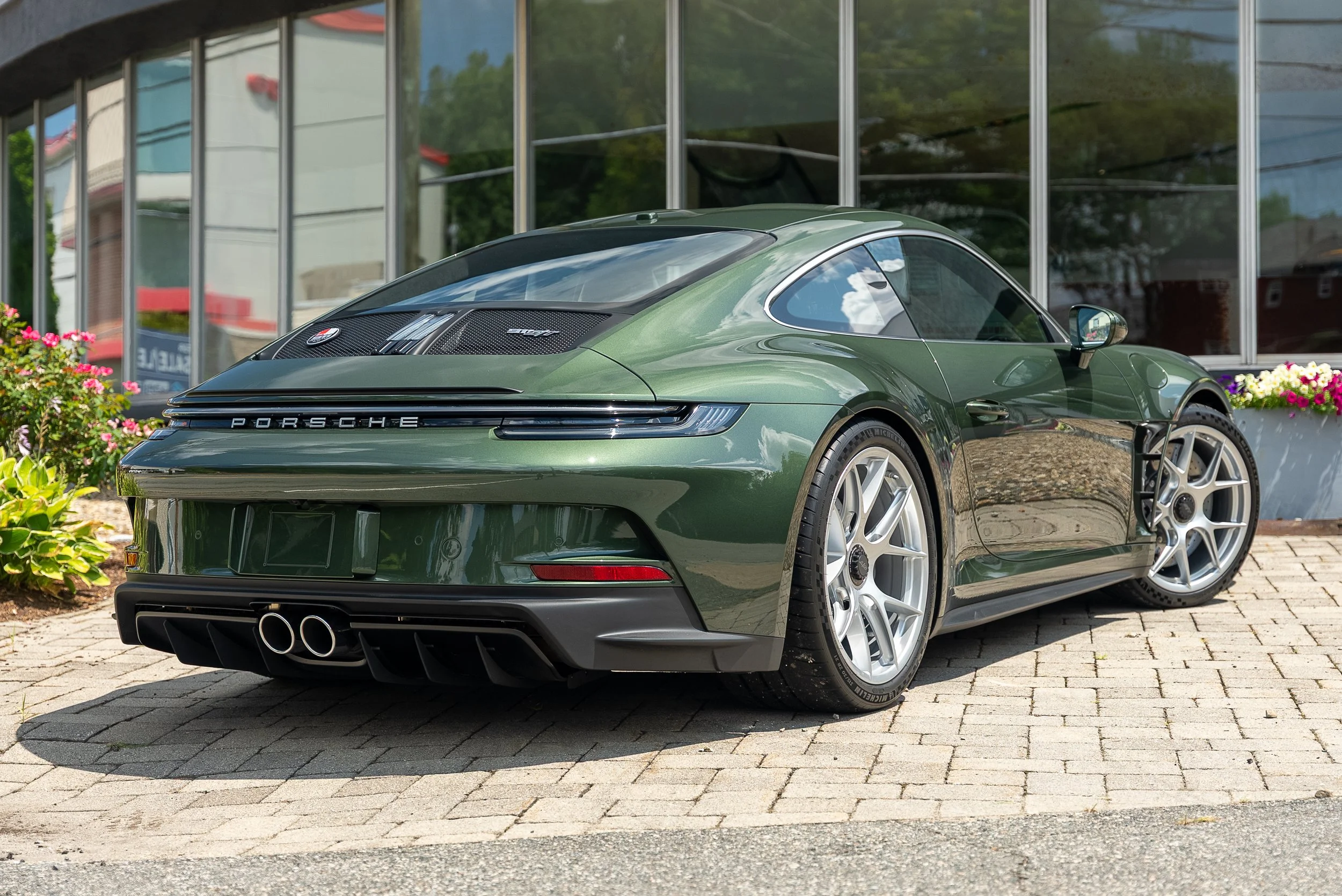 911 ST-30.jpg