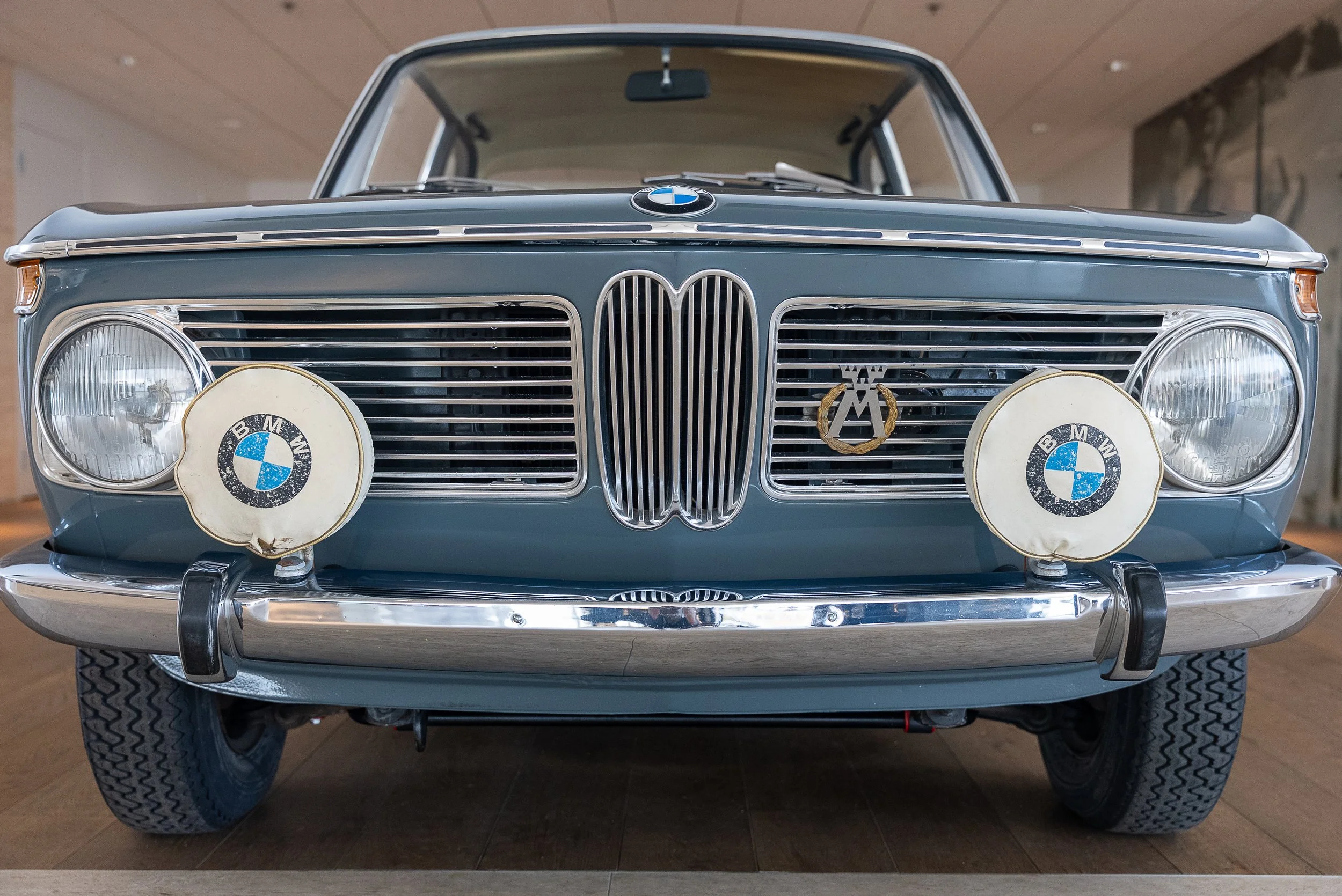 1966 BMW 1600-24.jpg