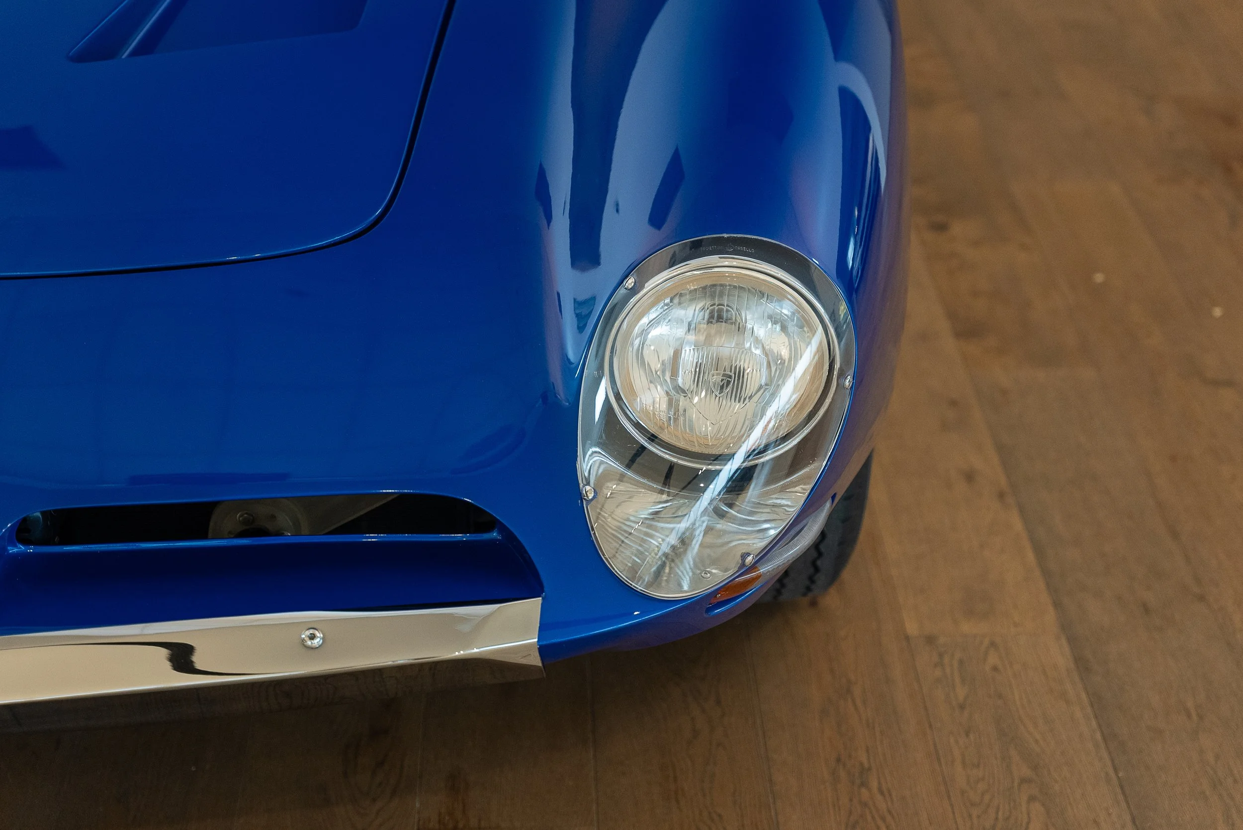 Bizzarrini GT America Indoors-23.jpg